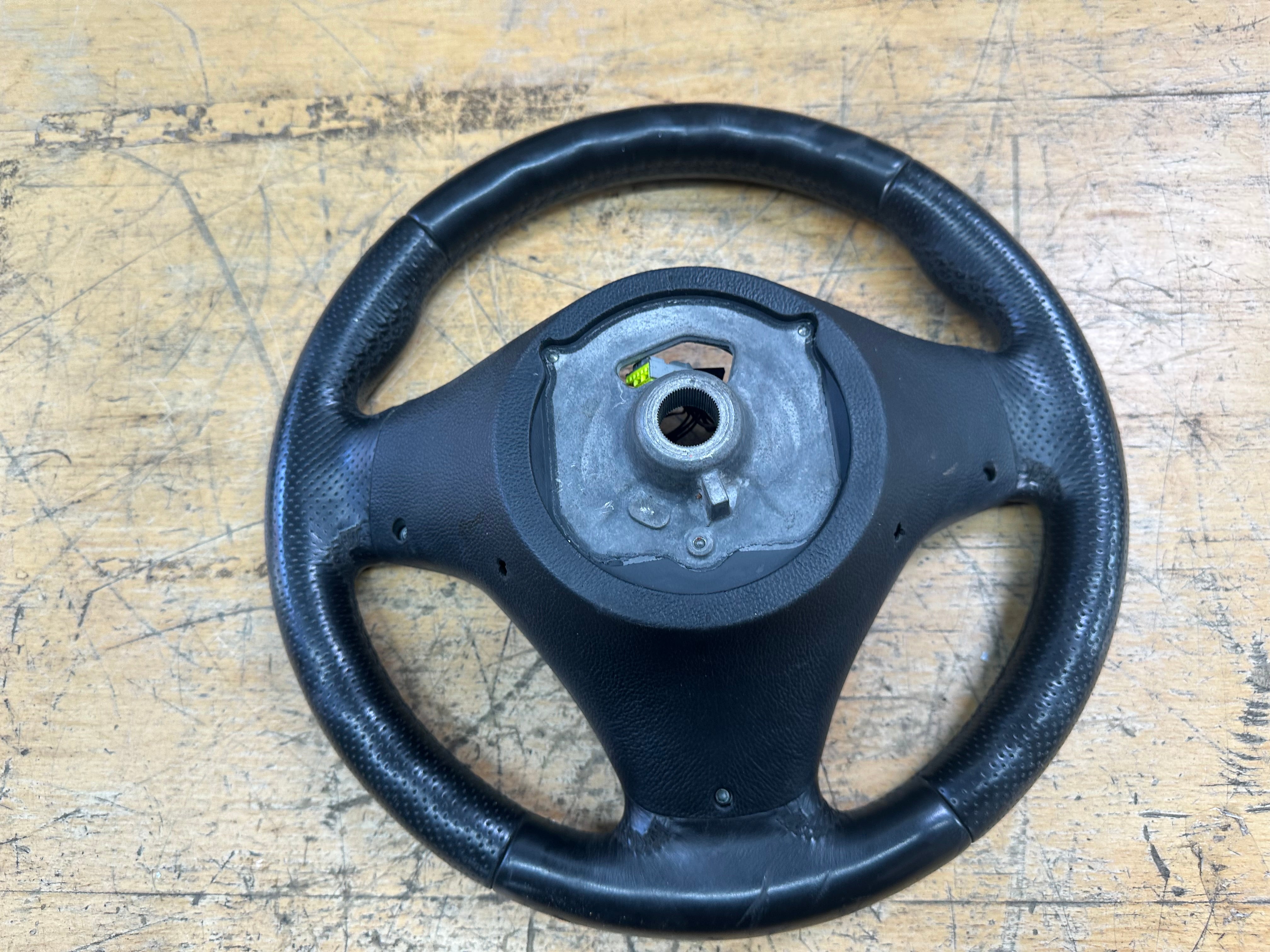 BMW 3 Series M E90 E92 E82 E84 2010 Steering Wheel (7839075-01)