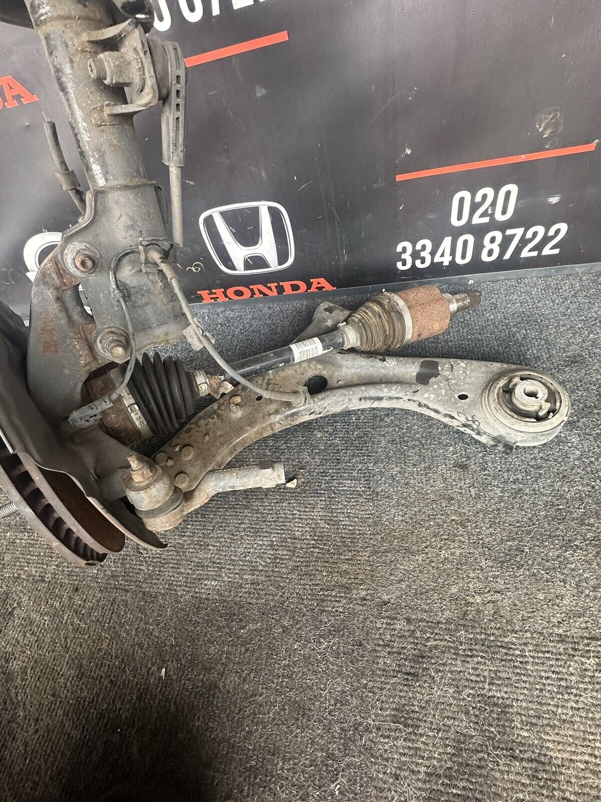 FORD FOCUS St-LINE 1.0 PETROL 2019 FRONT LEFT SUSPENSION HUB LEG