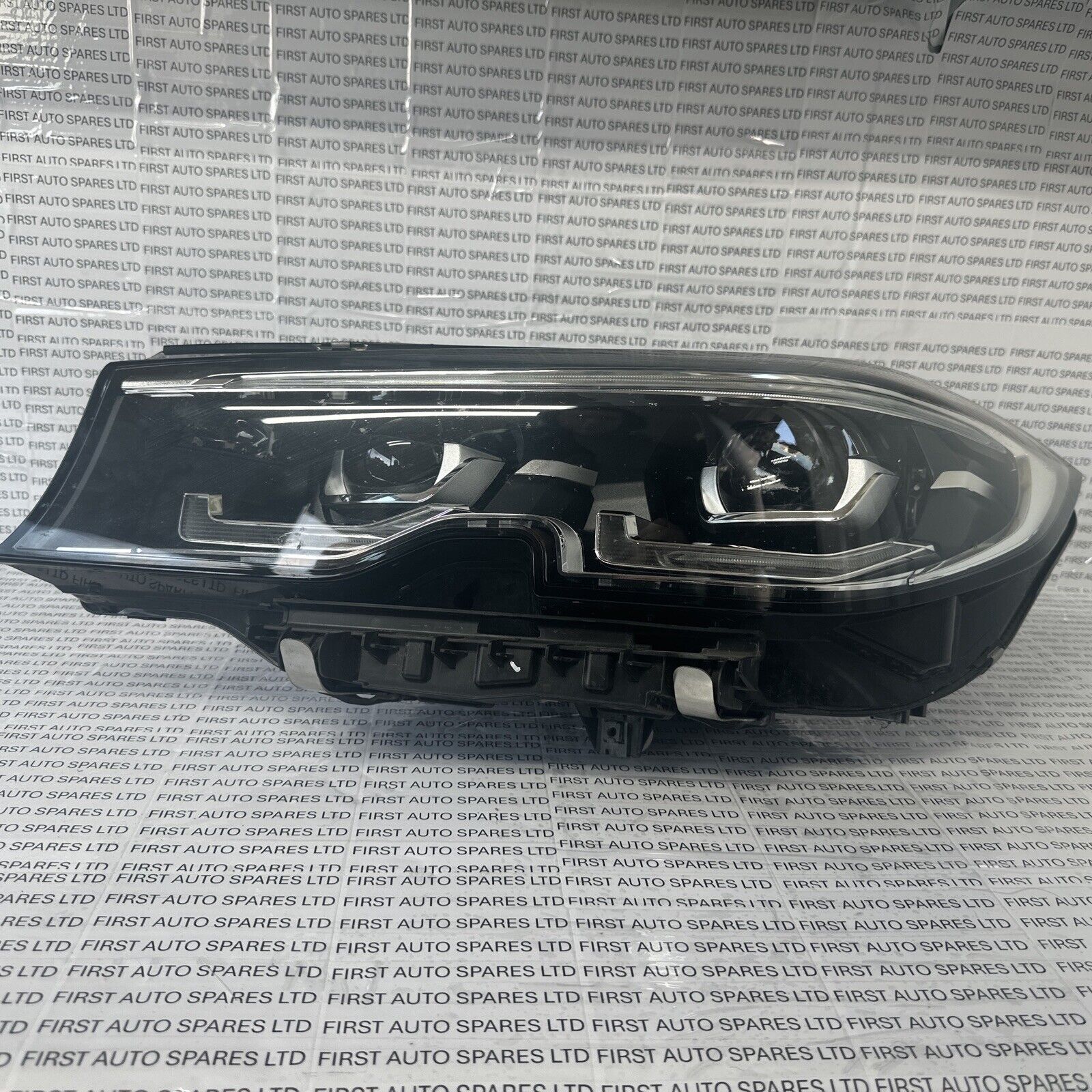 BMW G20 G21 NS PASSENGER LED HEADLIGHT A9 9481703-08  COMPLETE