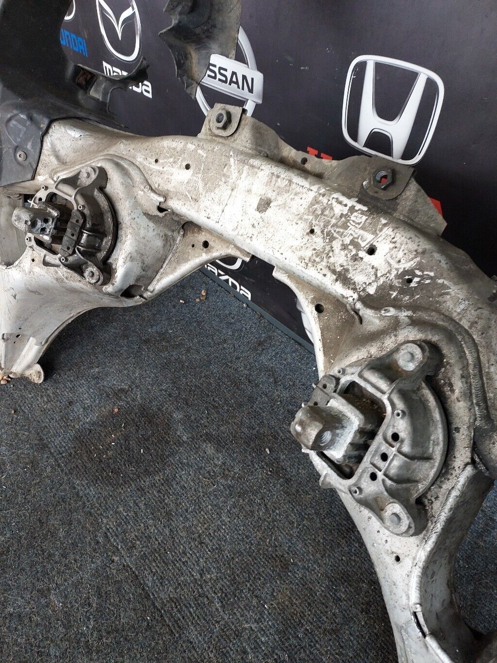 BMW 5 SERIES F10 2012 FRONT SUBFRAME