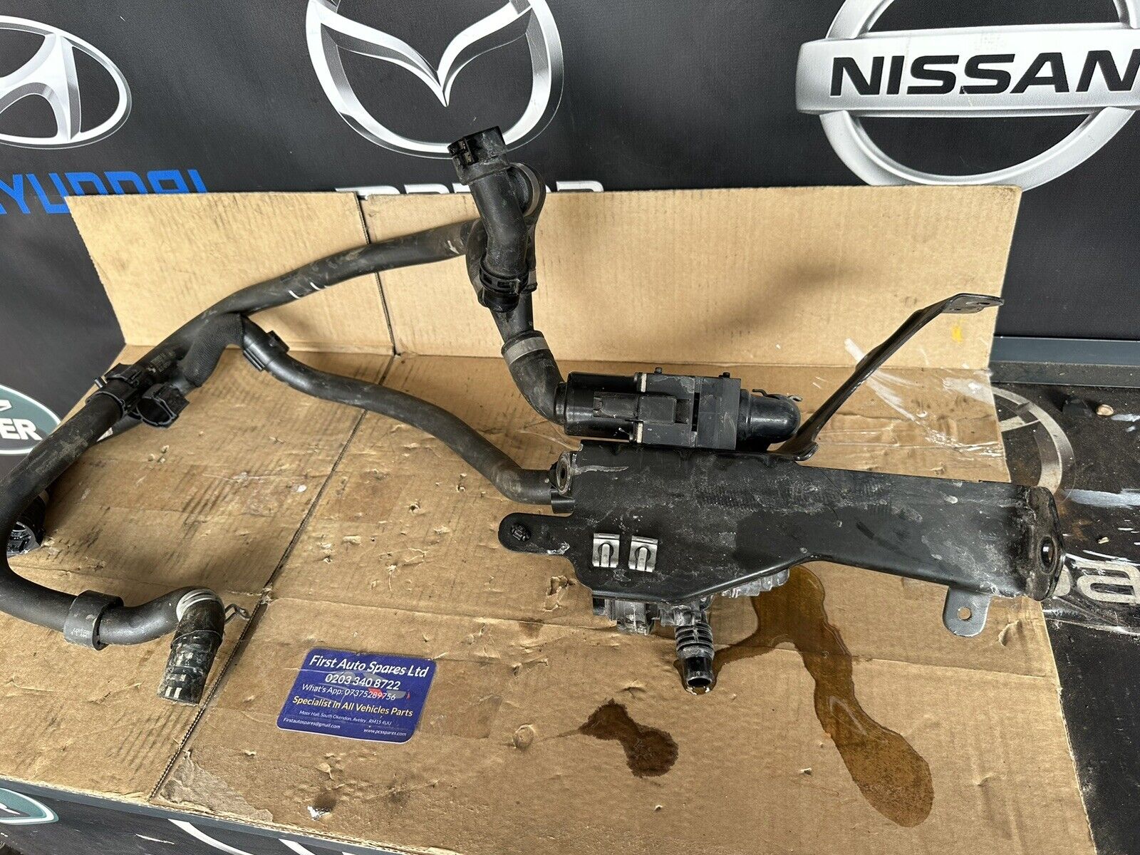 BMW SERIE G20 330E Cooling Changeover Valve Part No 9015220 G With Hoses Pipes