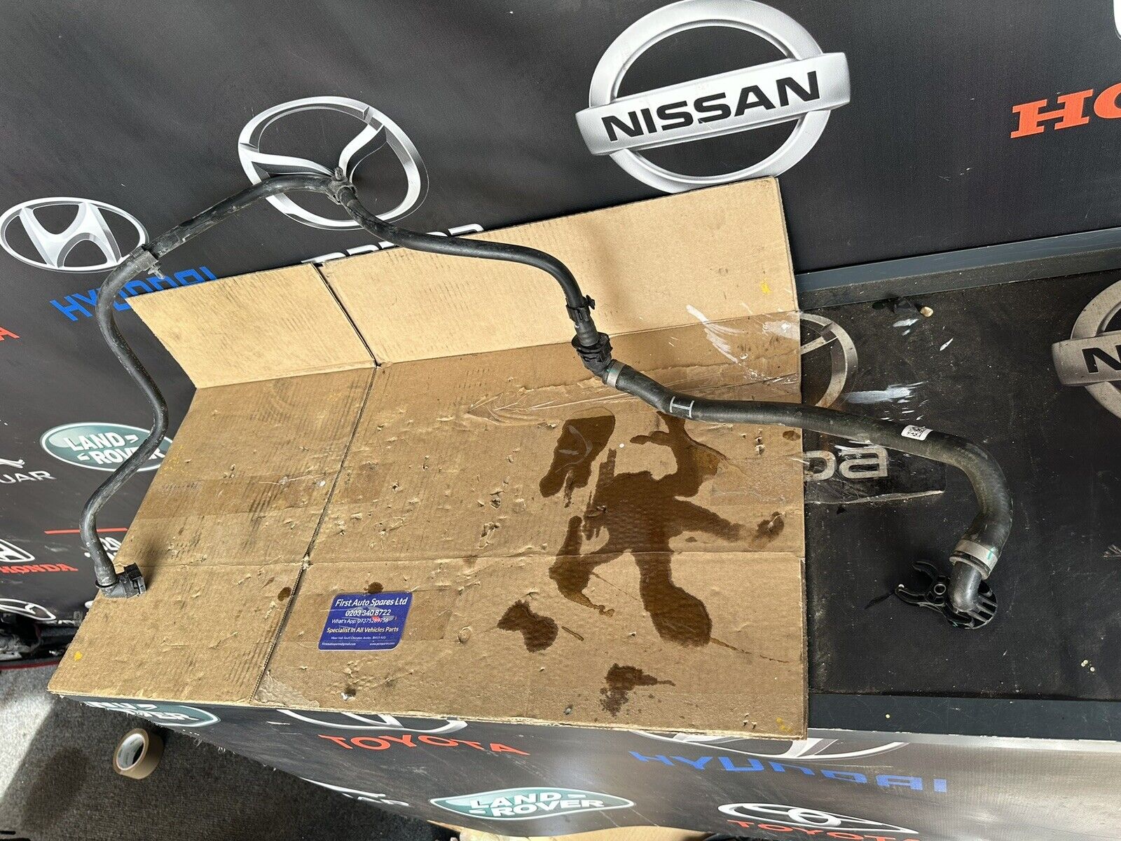 BMW SERIE G20 330E Cooling Changeover Valve Part No 9015220 G With Hoses Pipes