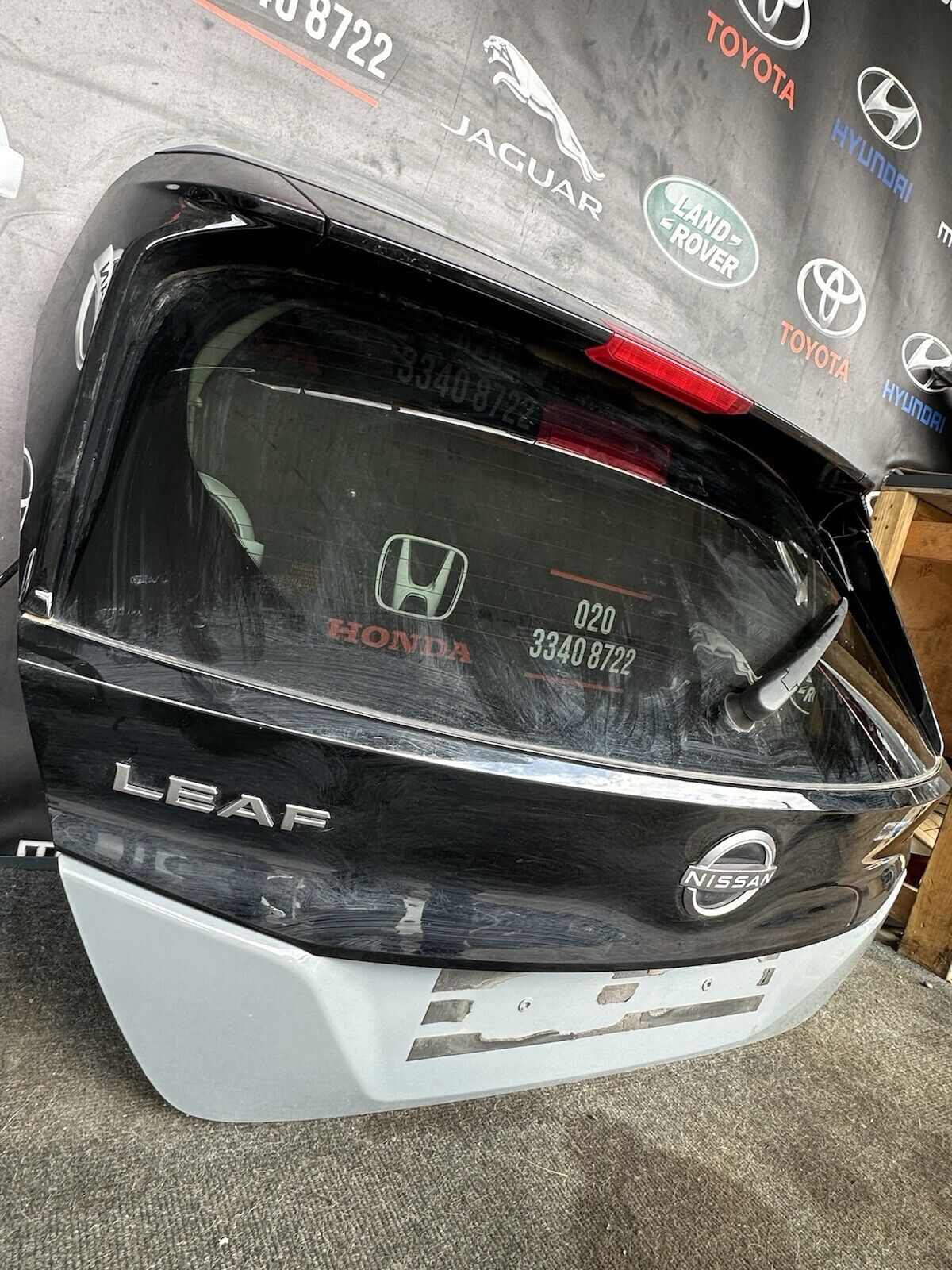 2021 Nissan Leaf  Tailgate 2017-2024