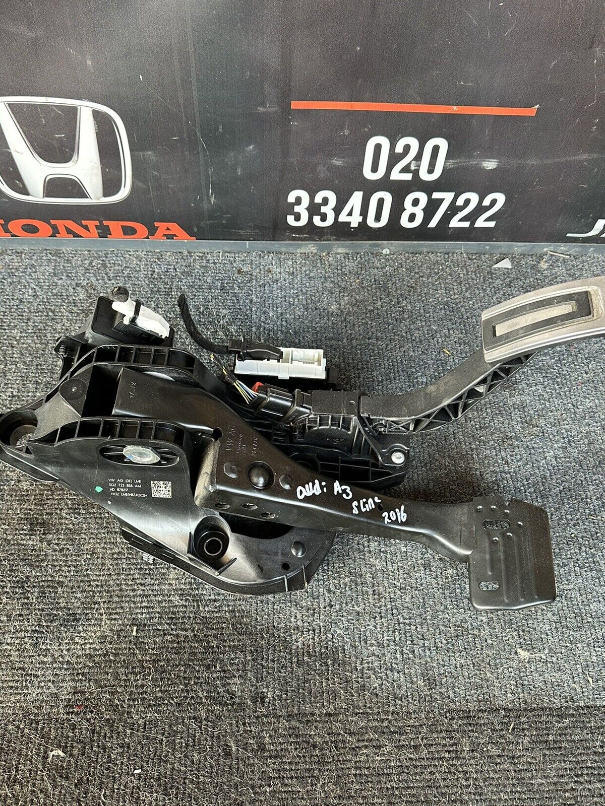 Audi A3 2017 8V Facelift Accelerator Pedal/Brake Pedal