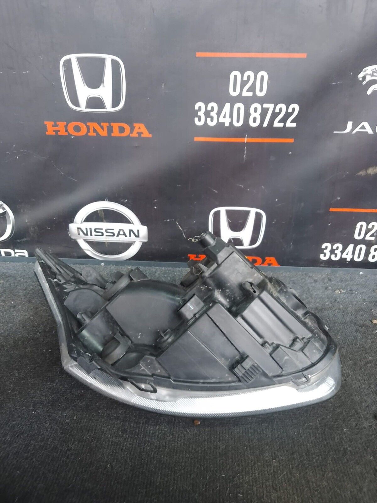 Ford Transit MK8 N/S Lift Halogen Headligt