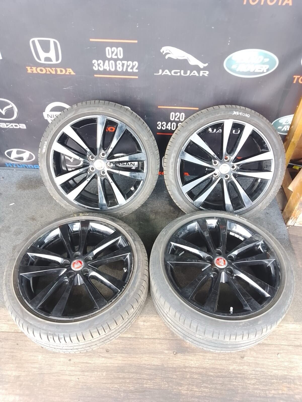 4x19” JAGUAR XE R SPORT GENUINE ALLOY WHEELS SET
