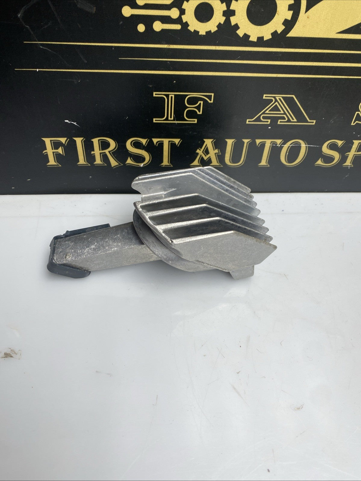 BMW 5 Series F10 Headlight Ballast Module Removed From 7203253 172261