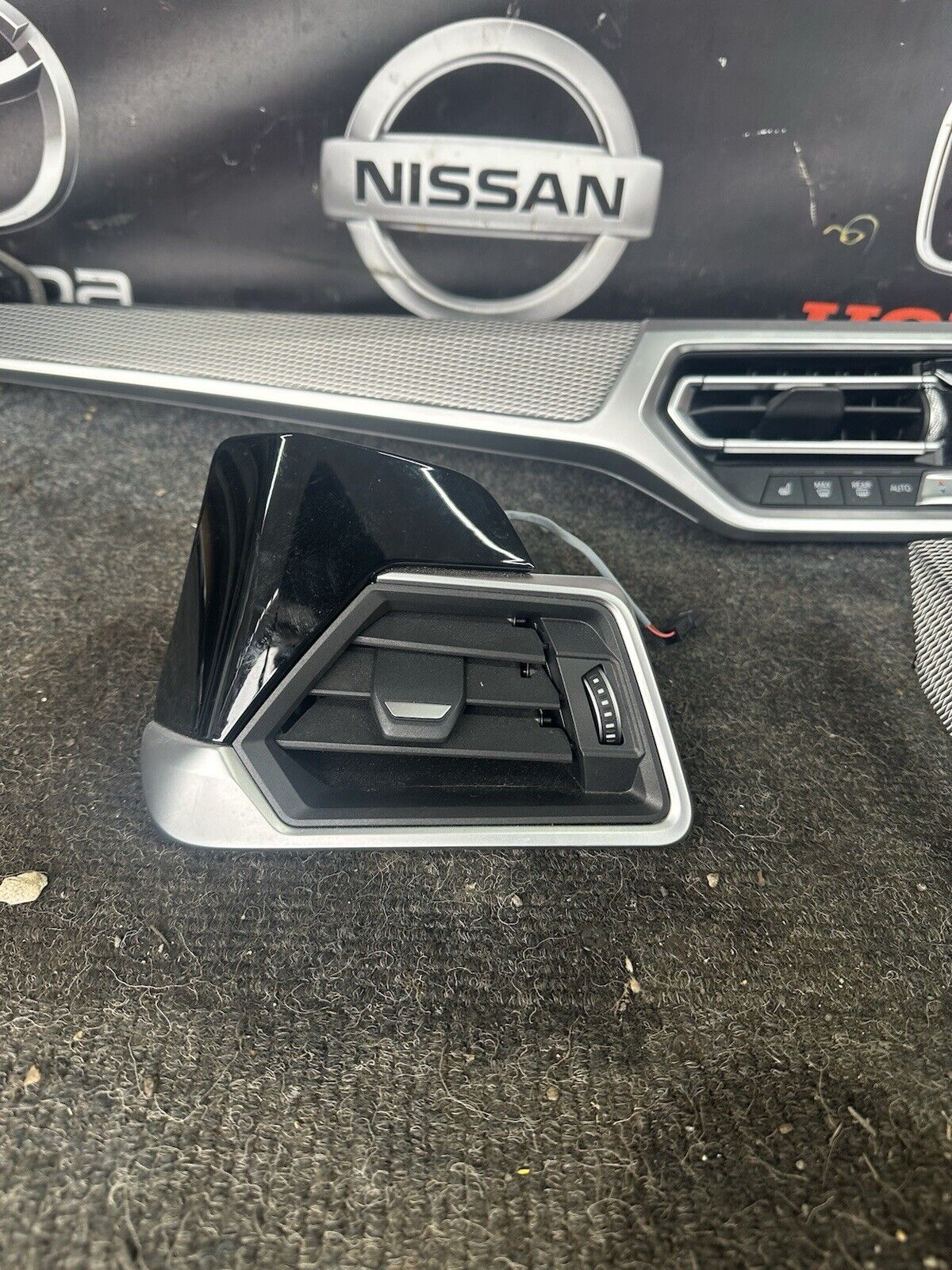 BMW 3 SERIES G20 2022 AIR VENT GRILLE