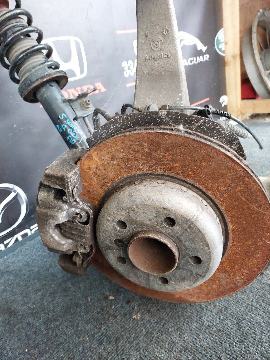 BMW 5 SERIES F10 2012 O/S FRONT SUSPENSION LEG COMPLETE RH