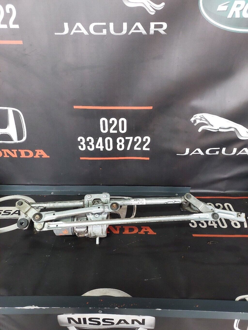 VOLKSWAGEN GOLF WIPER MOTOR & LINKAGE 2010