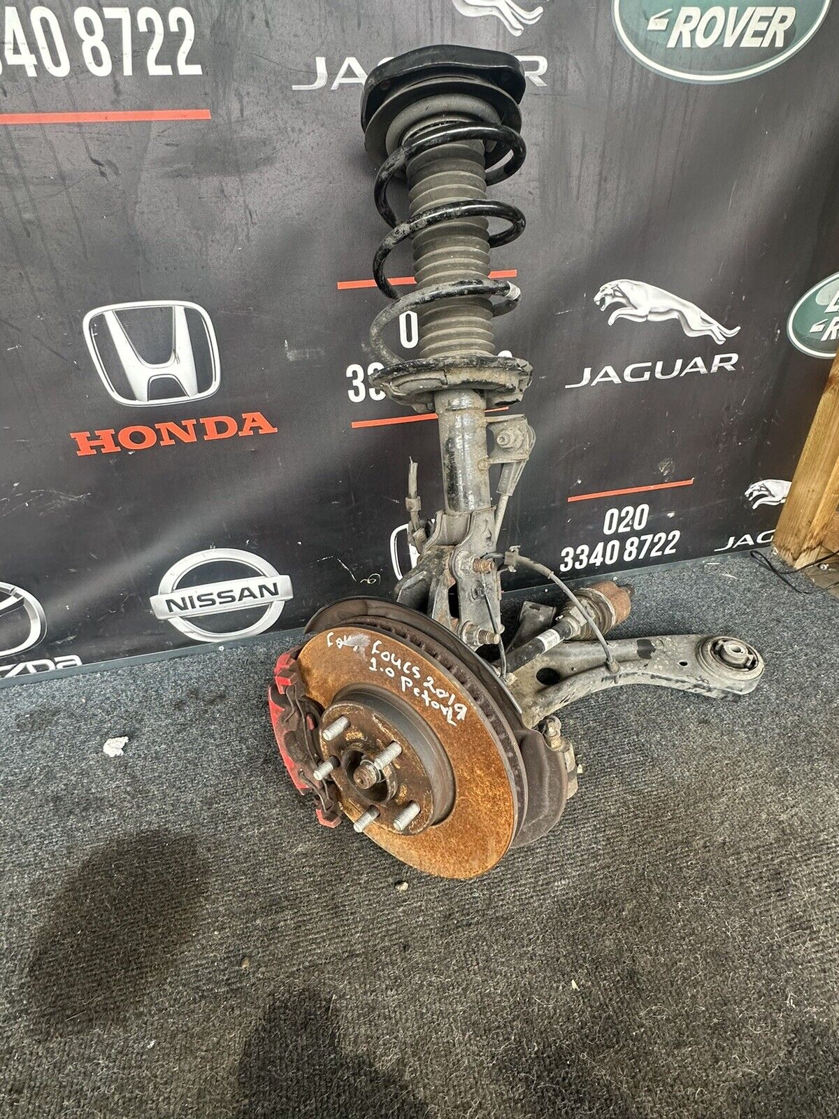 FORD FOCUS St-LINE 1.0 PETROL 2019 FRONT LEFT SUSPENSION HUB LEG