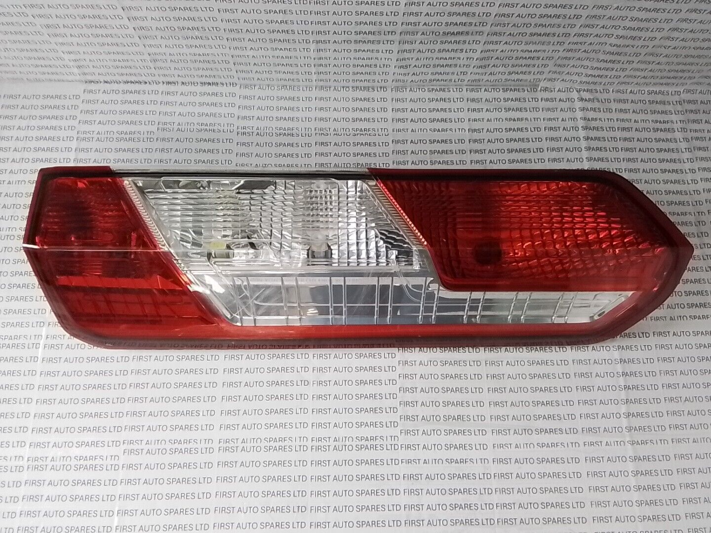FORD TRANSIT MK8 REAR RIGHT DRIVER SIDE TAIL LIGHT LAMP BK3113404-AG