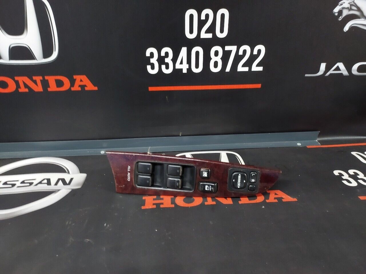 LEXUS IS 250 O/S FRONT DOOR WINDOW SWITCHES 2009