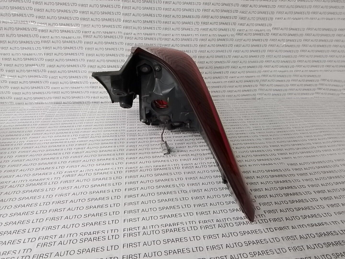 TOYOTA AURIS BRAKE LAMP REAR LEFT NSR 1.8L CVT HYBRID HATCHBACK 2017 BRAKE LAMP