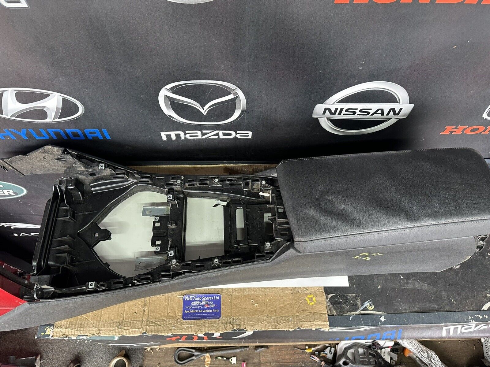 BMW 3 G20 G21 Mittelkonsole Armlehne Middle Console