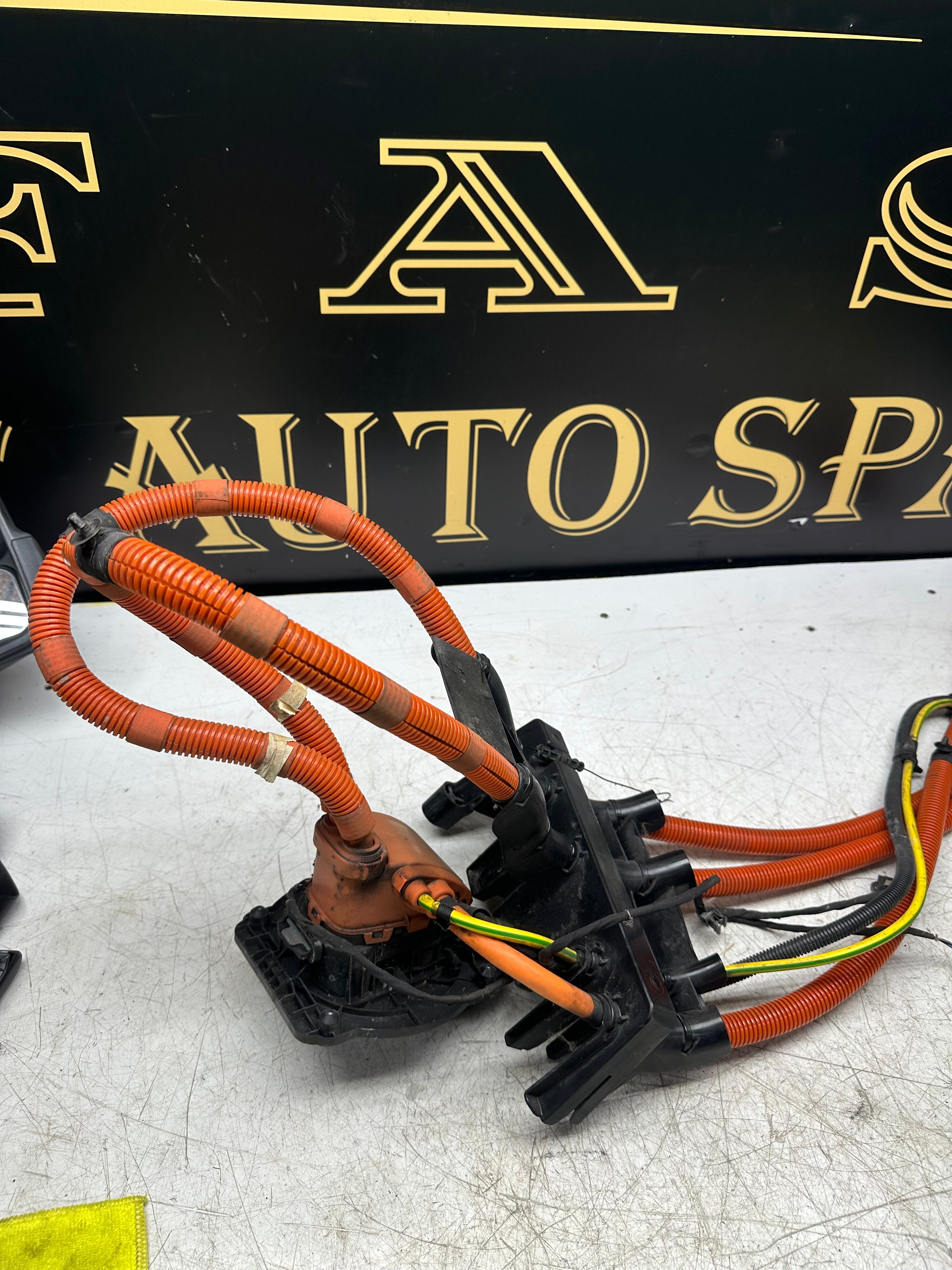 Mercedes Sprinter B910 L2H2 Electric Battery Charging Port – A9105406055