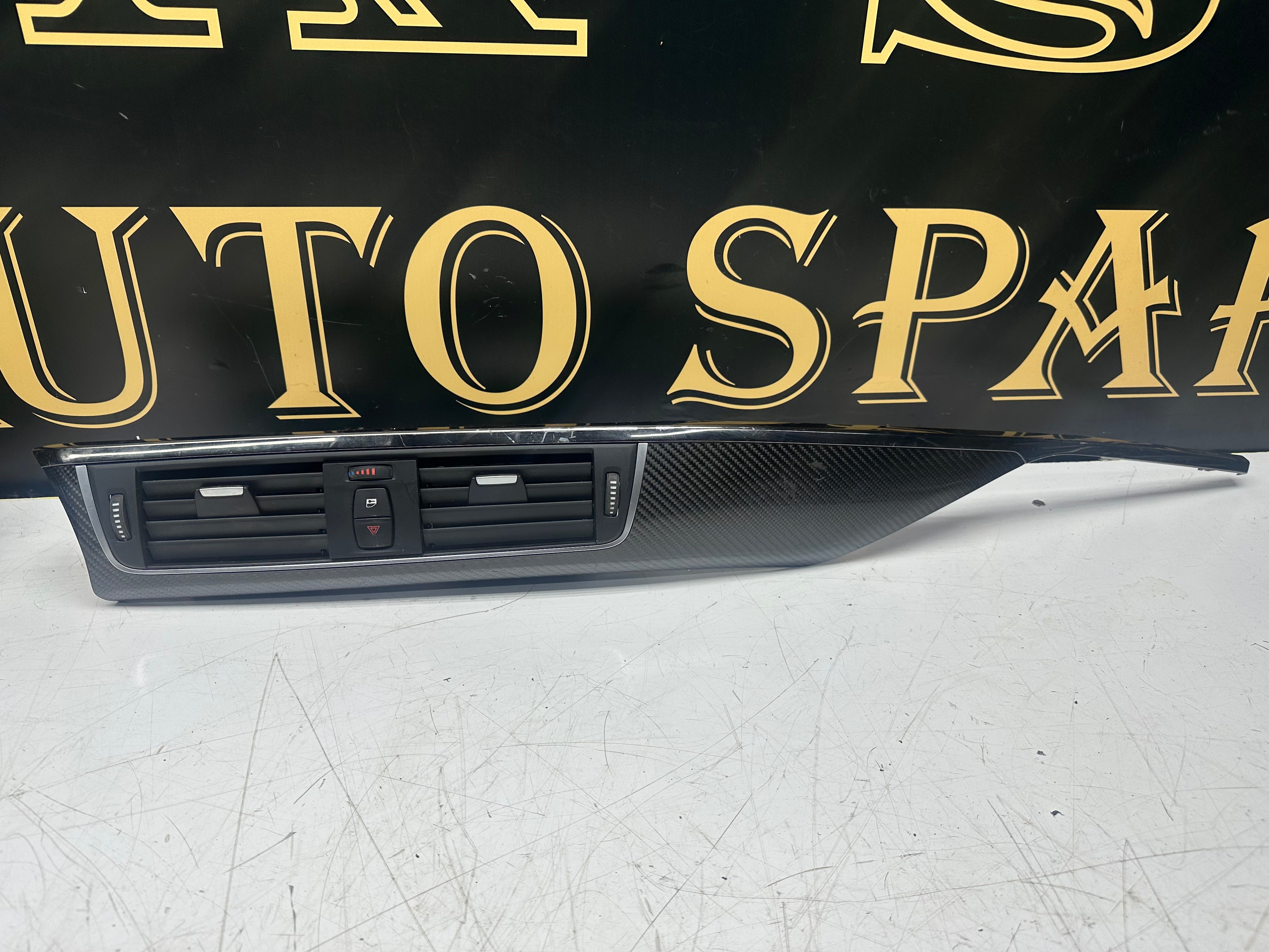 BMW X4 2014–20 Center Carbon Interior Trim & Air Vents/Grilles (8068610-04)