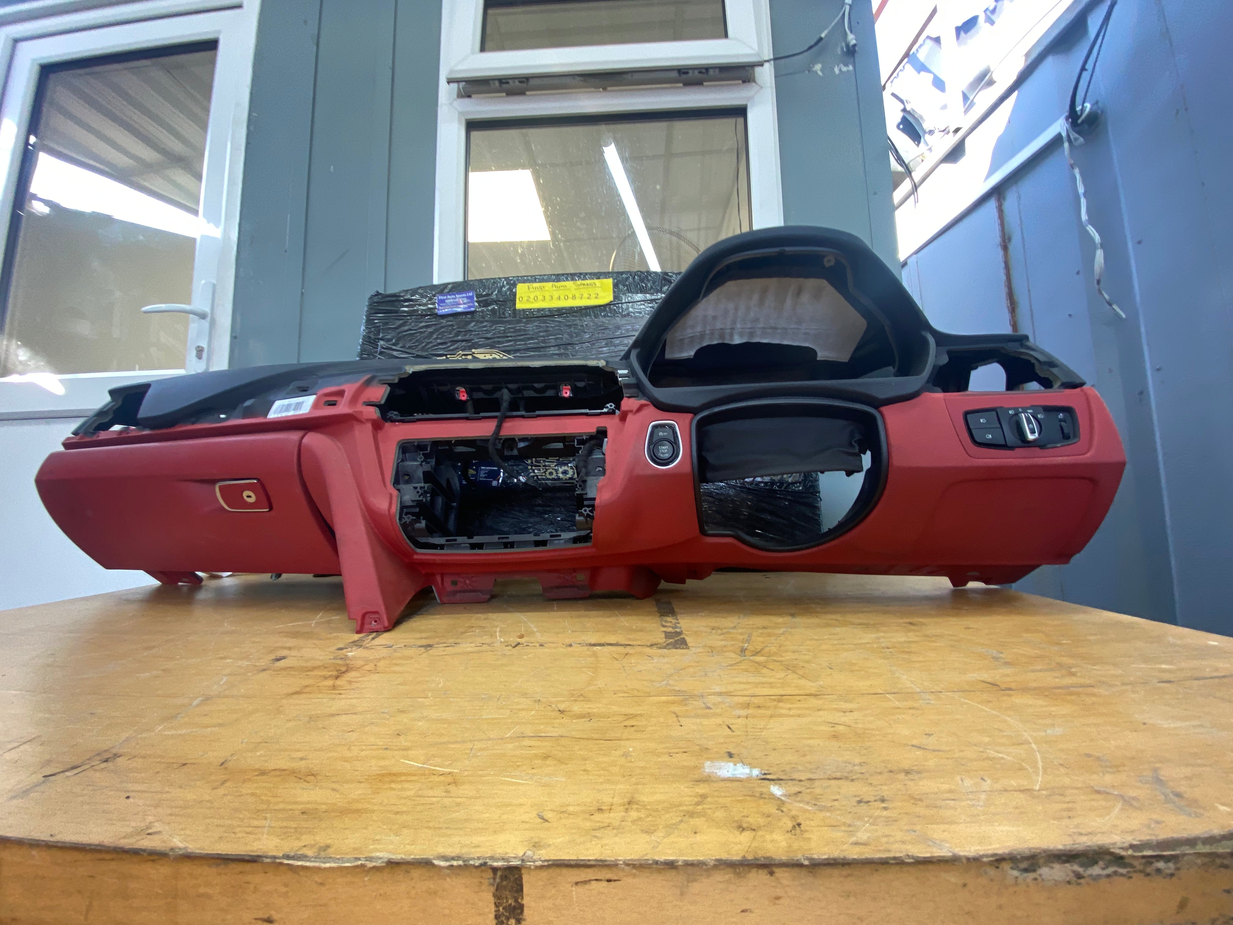 BMW 3 4 Series F32 F33 F36 2017–2019 LCI Dashboard – Harman Kardon