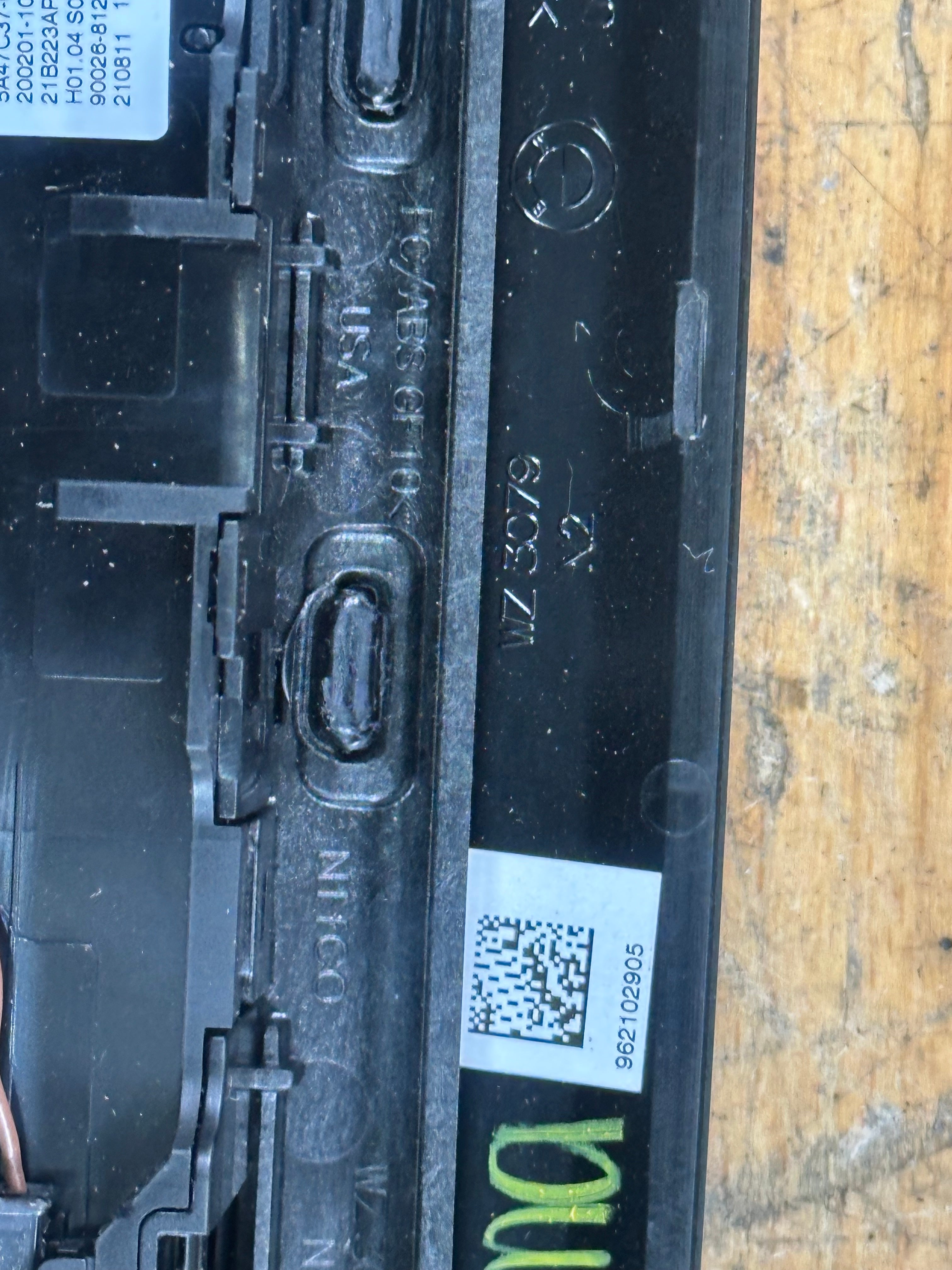 BMW X3M / X4 G01 G02 Radio Control Switch Panel (5A47C37)