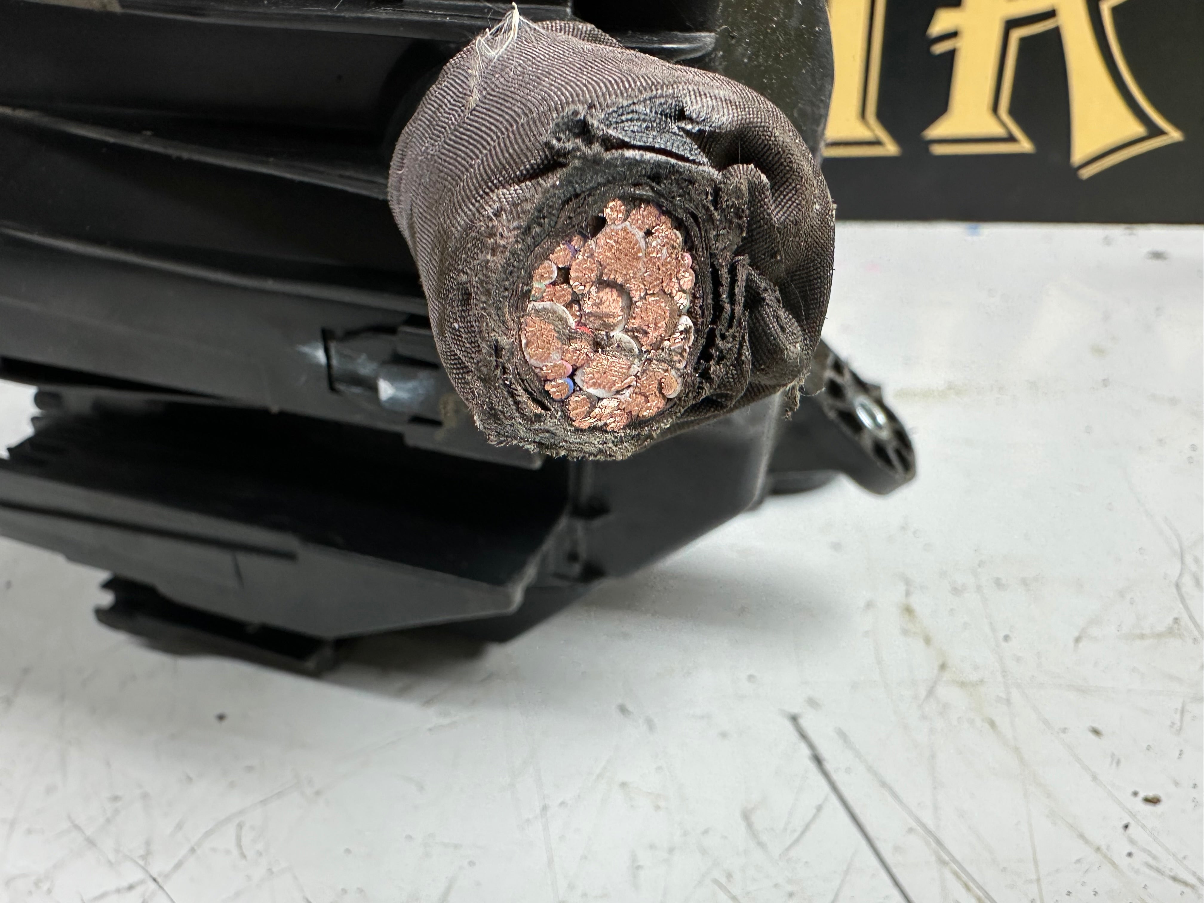 Toyota Yaris Cross 1st Generation (2020-2023) Fuse Box (82644-K005) (3810003-110)