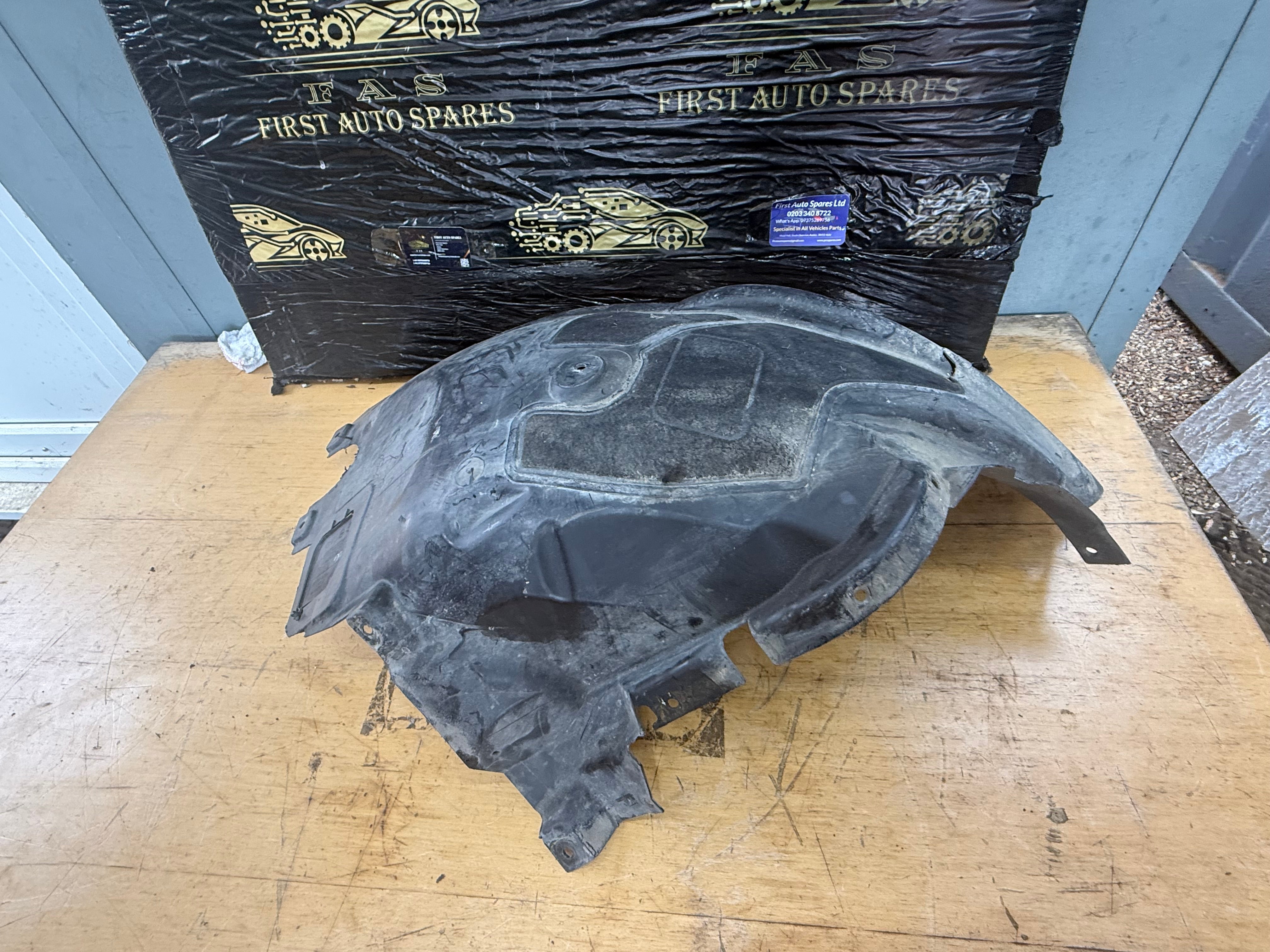 BMW X5 2017 Right Driver’s Side Front (O/S/F) Wheel Arch Cover Liner (7290854)