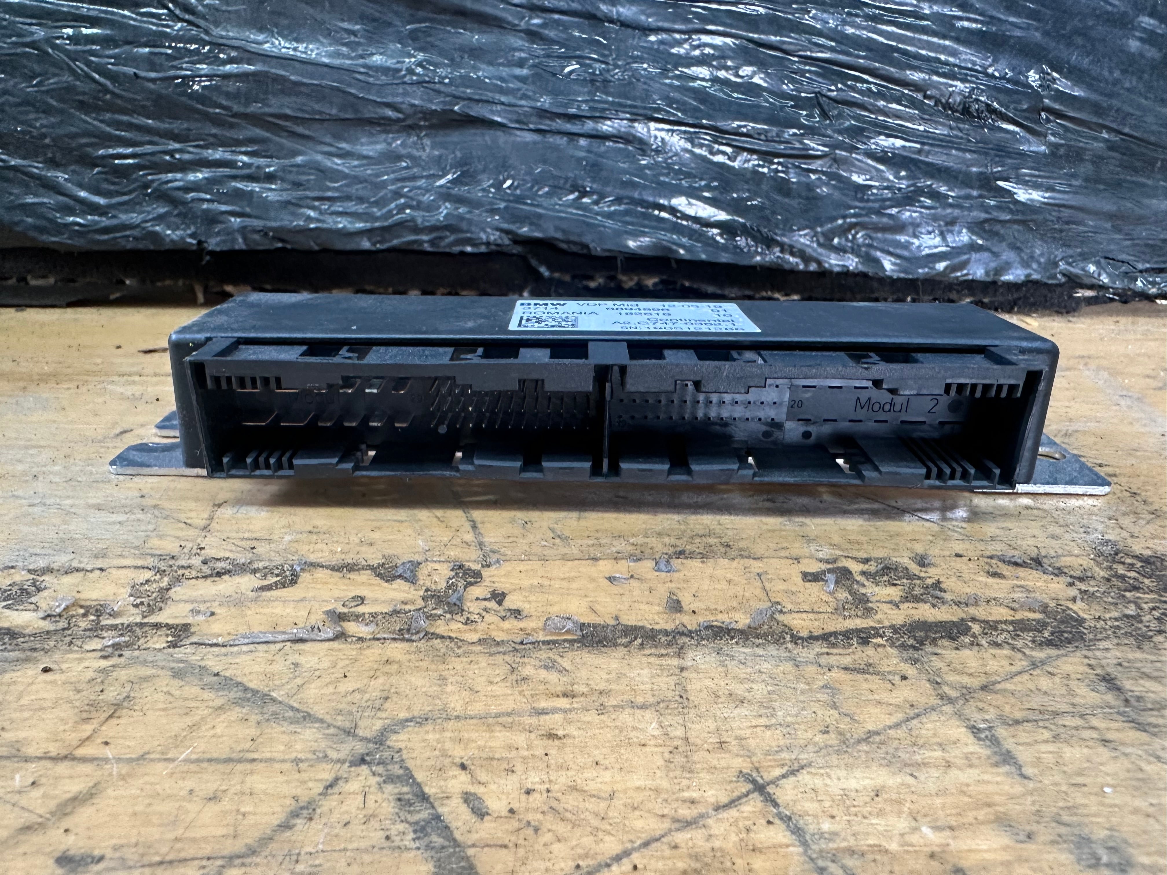 BMW X5 Series G05 2019 Adaptive Suspension VDP ECU Control Module (6894896)
