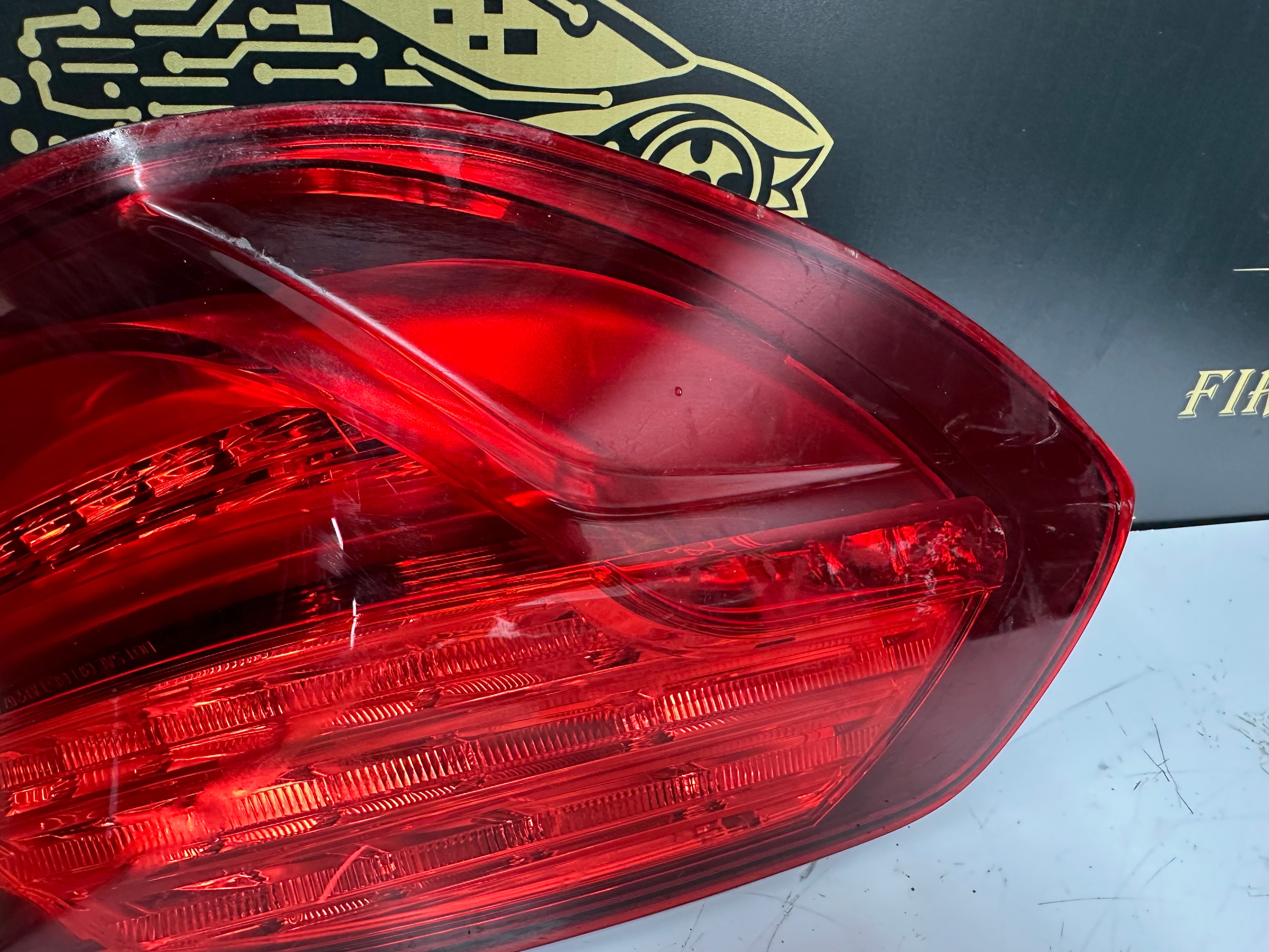 BMW 6 Series F12 2013-2019 Left Rear Tail Light (89505159) (63.21-7210575-08)