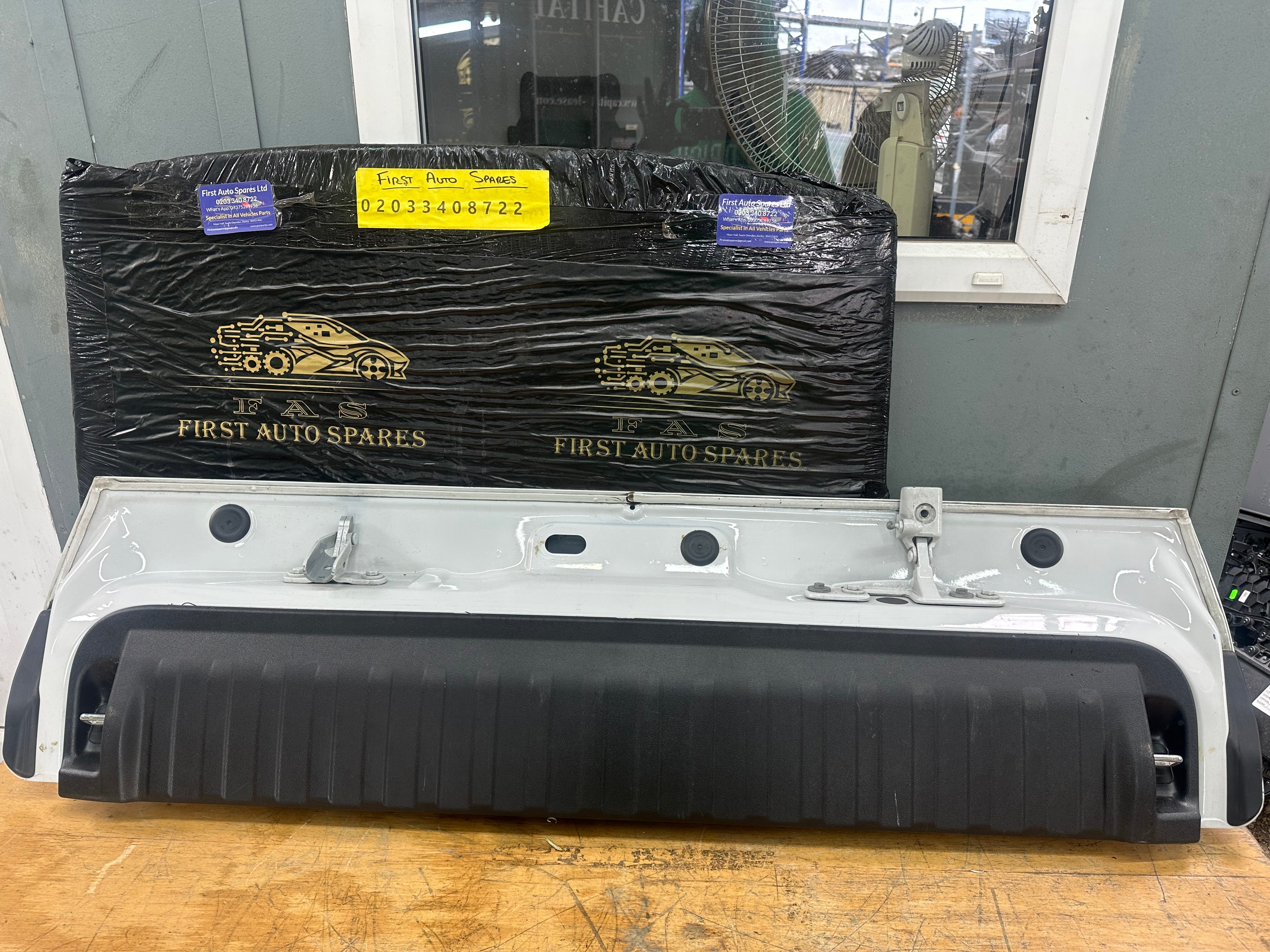 BMW X5 G05 Lower Tailgate 2019-2023