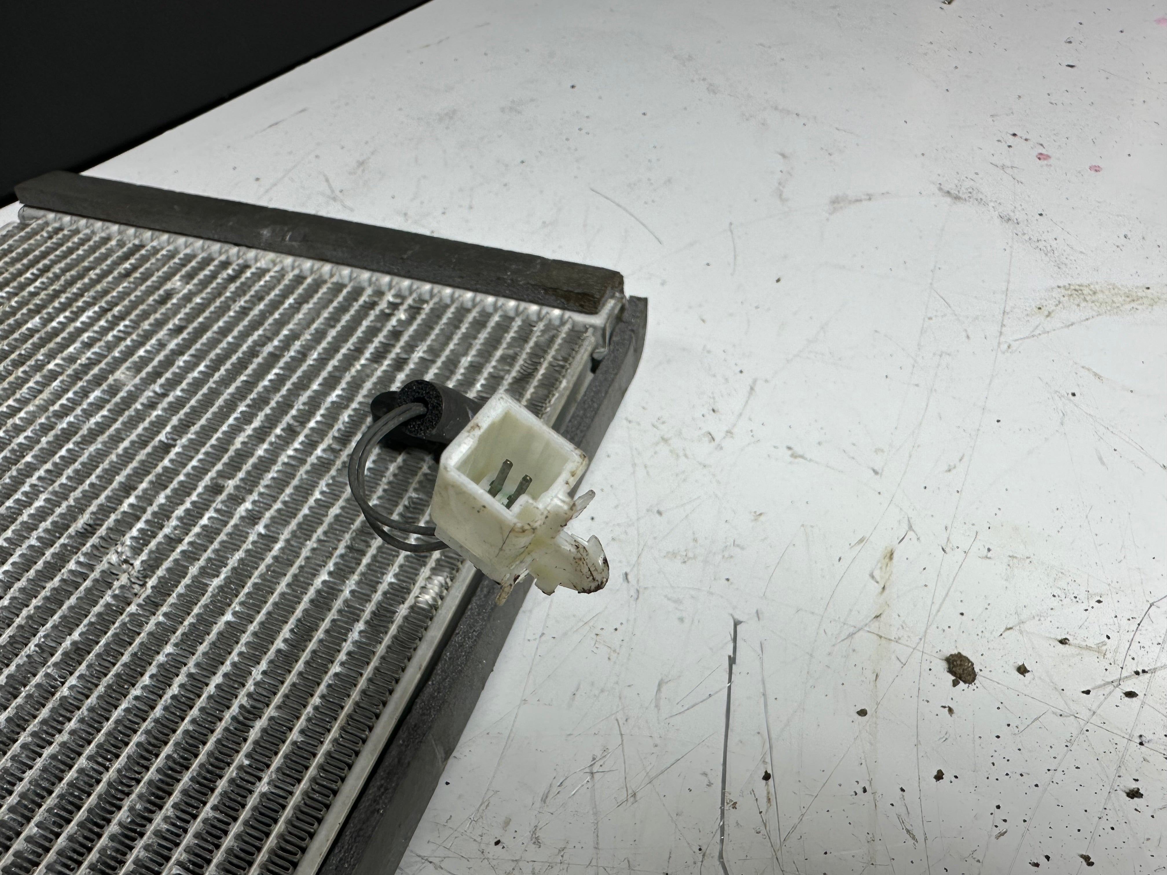 Toyota Yaris Air Conditioning Matrix Denso (7500-4700)