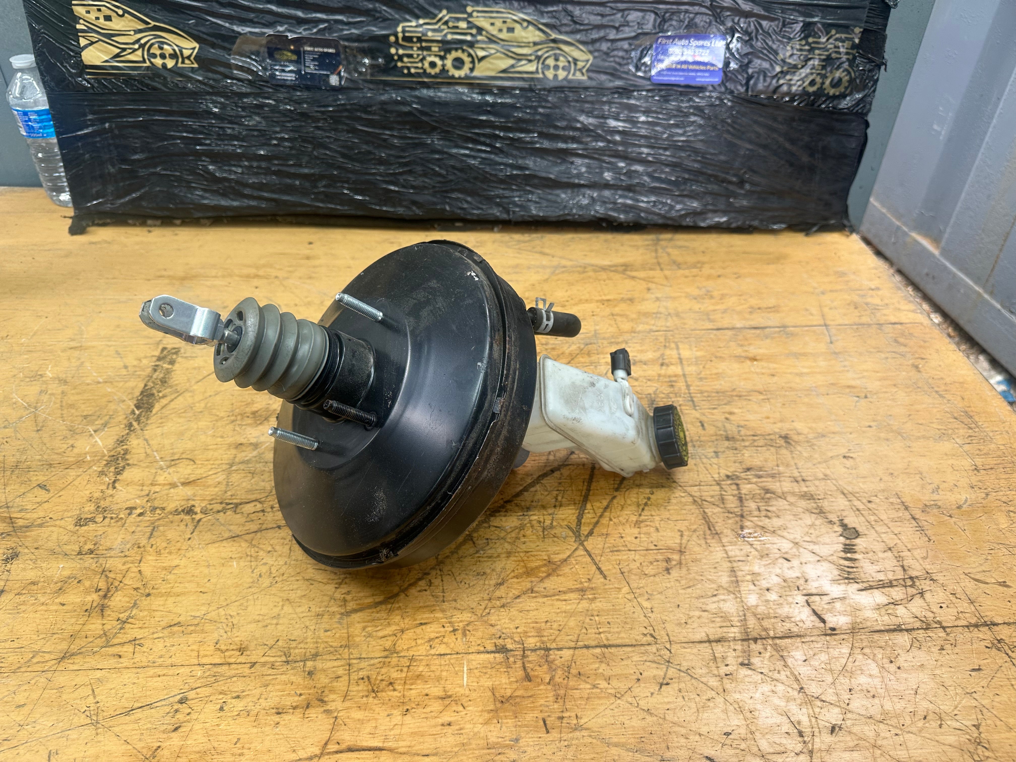 Toyota Yaris 2012–2020 Brake Servo & Master Cylinder 1.3 Petrol (47200-0D560)