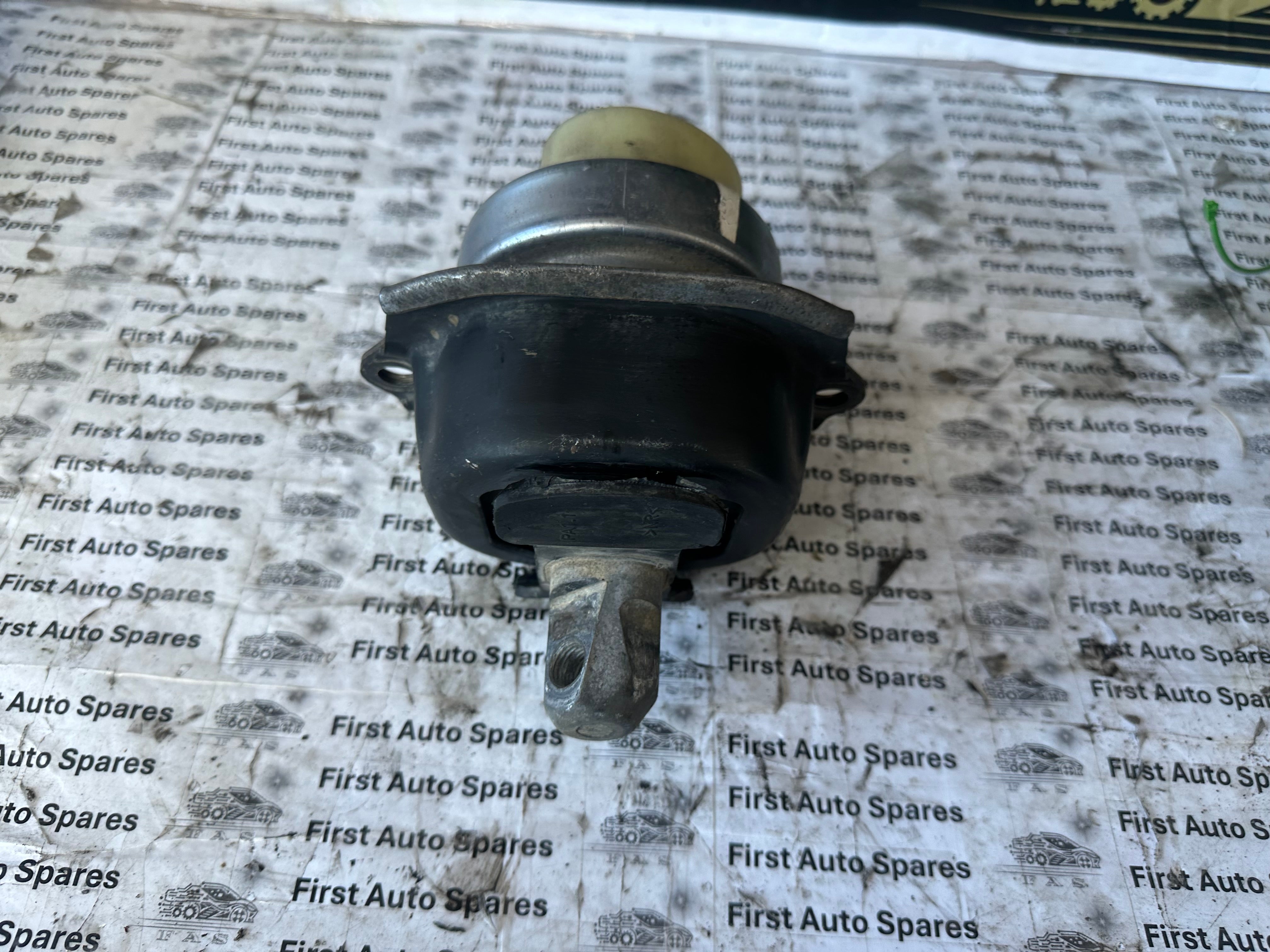 BMW X5 F15 Front Left Passenger Engine Mount (160042-12) (P685310401)