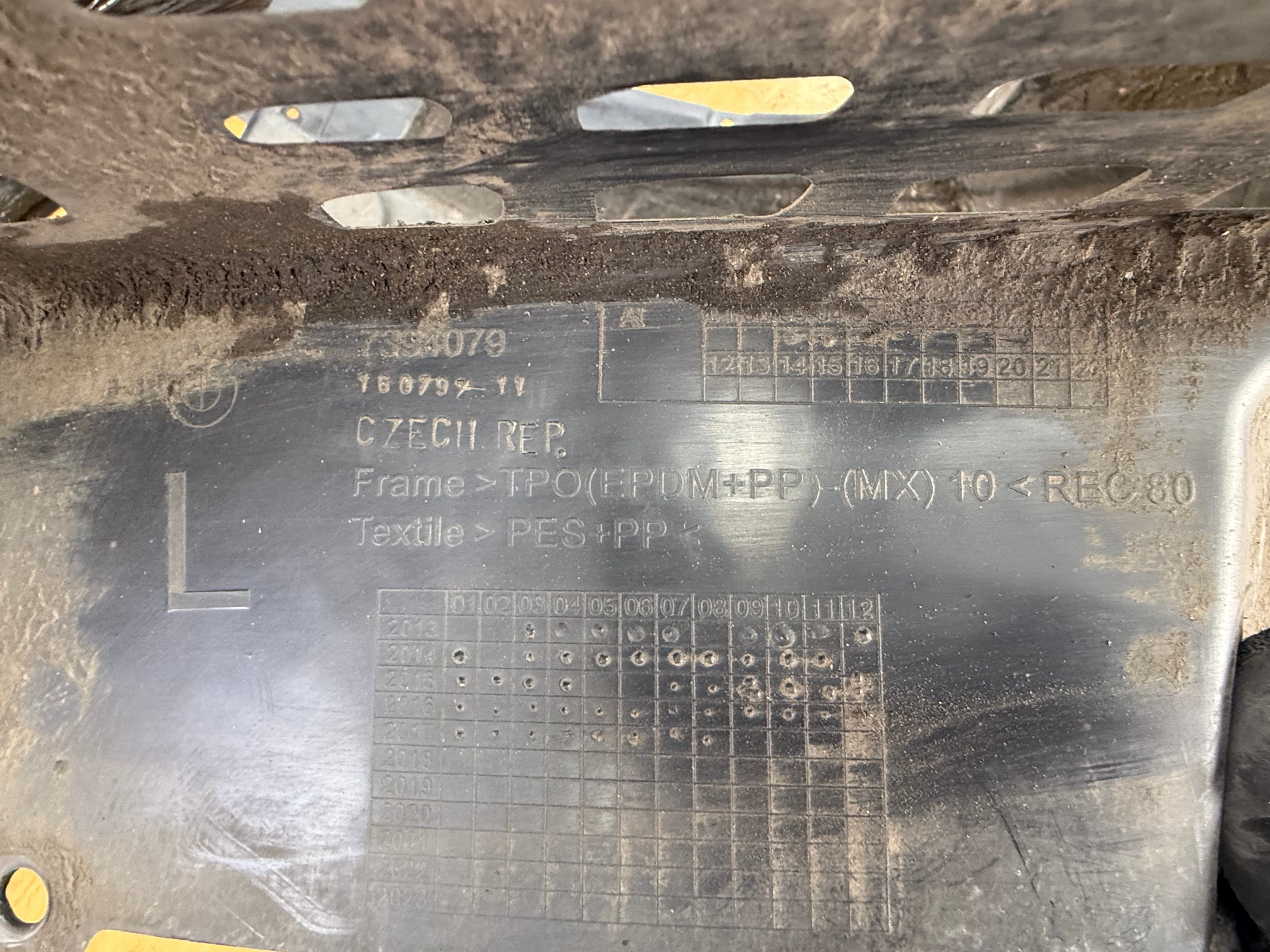 BMW i3 2013–2021 Rear Left Wheel Arch Liner N/S/R (7394079)