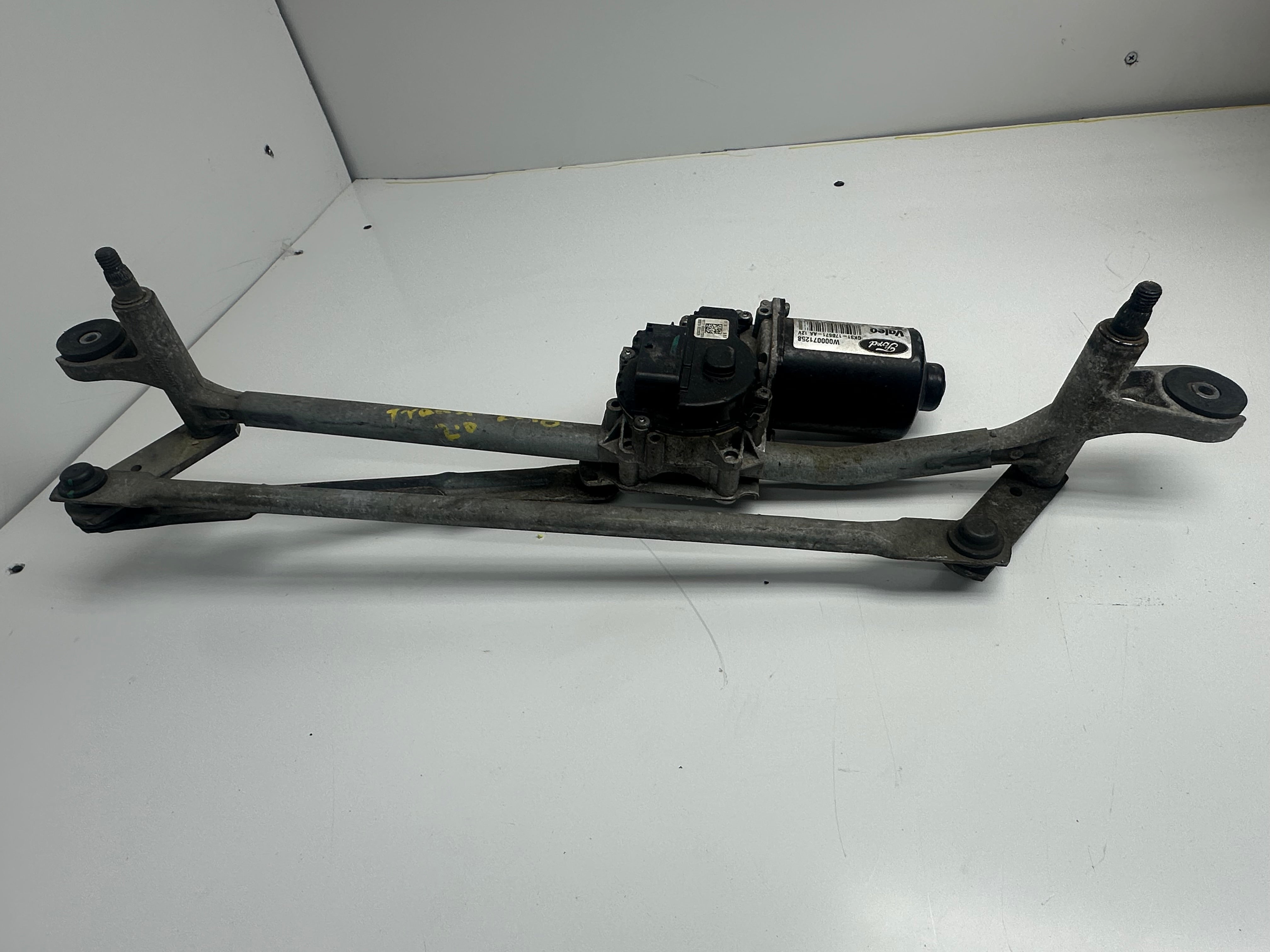 Ford Transit 350 Front Wiper Motor & Linkage (GK31-17B571-AA)