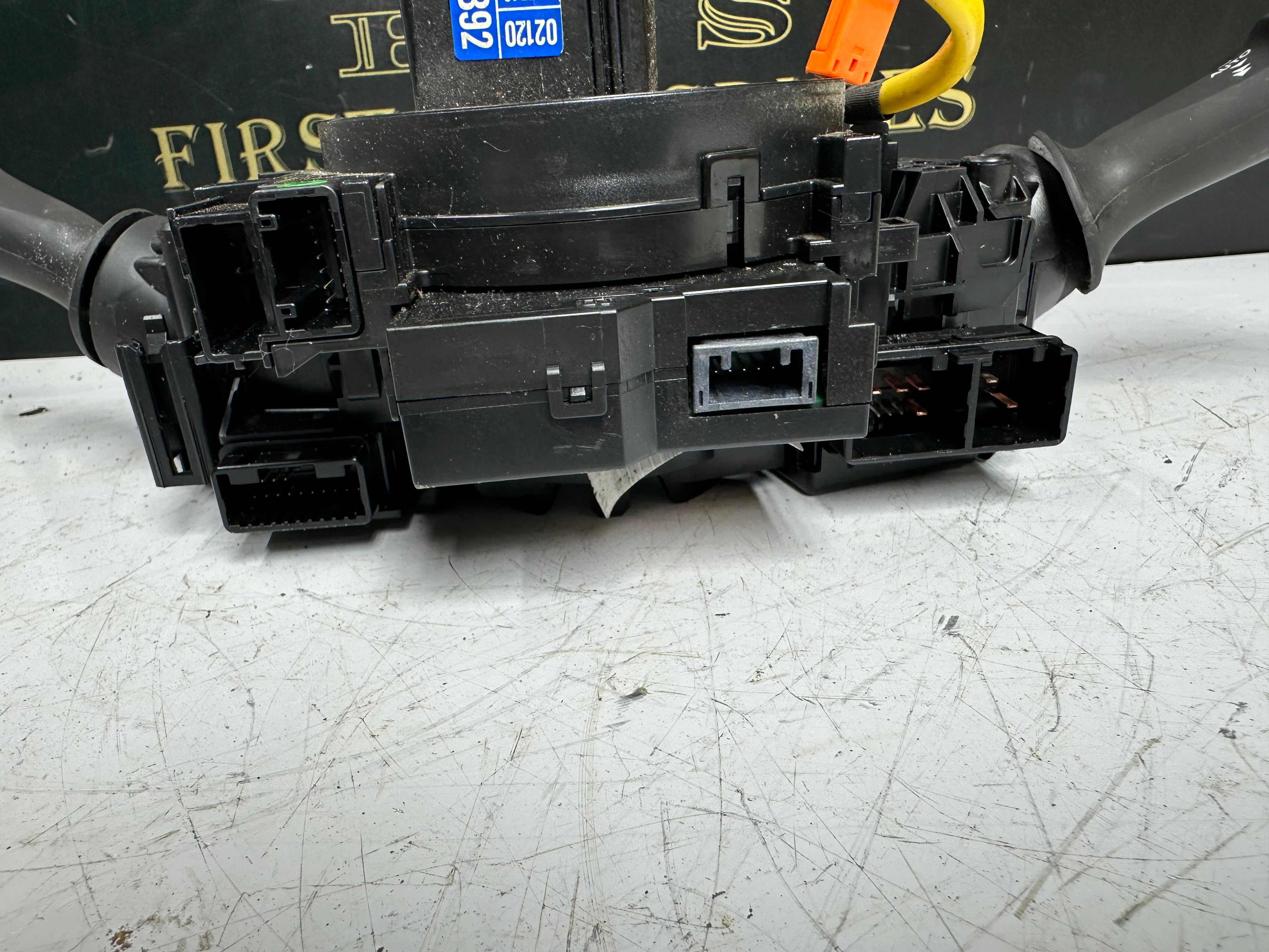 Toyota Auris 2016 Clock spring / Angle Sensor / Squib (89245-02060)