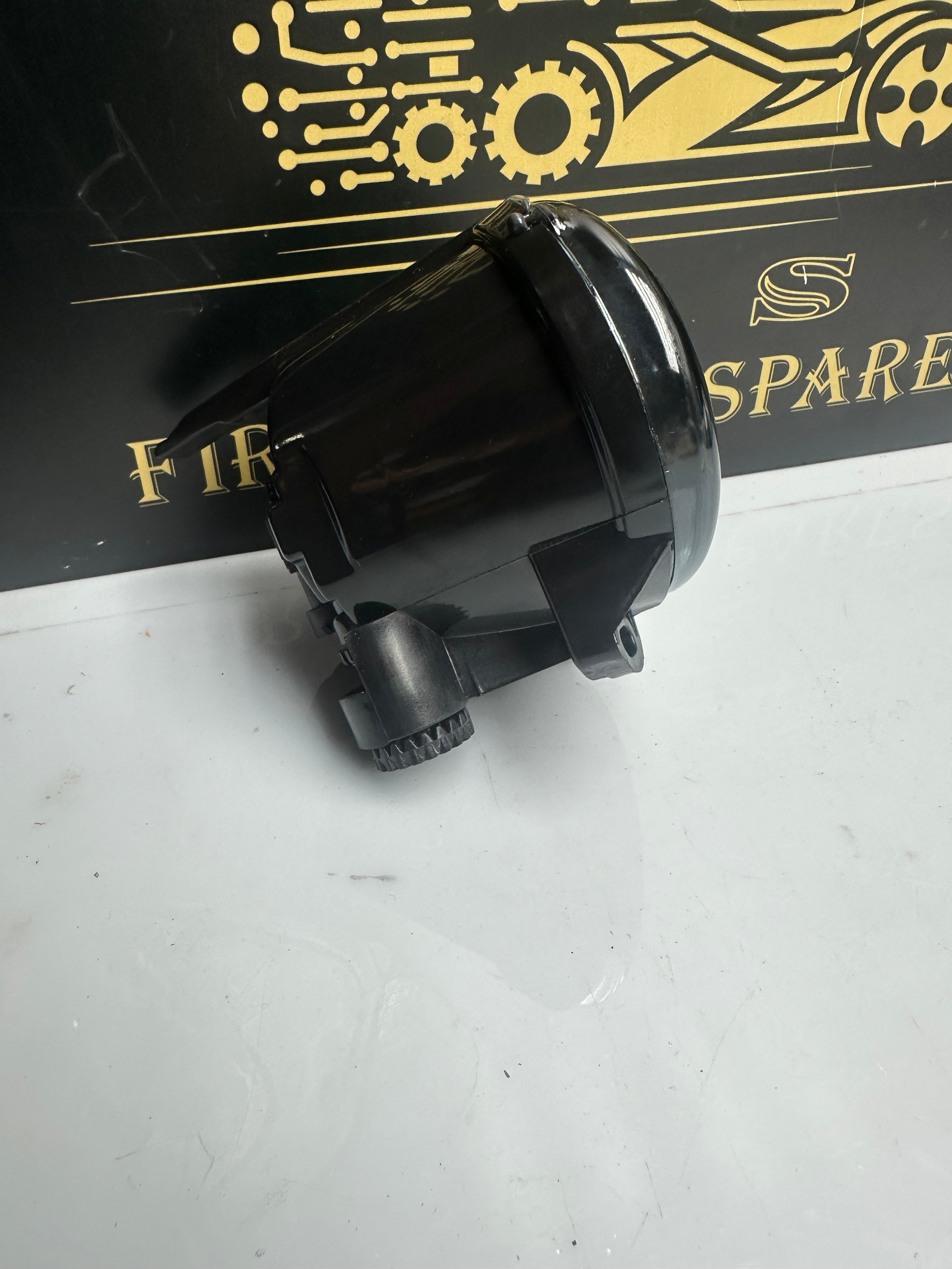 BMW 2 Series F22 / F23 & 5 Series F10 / F11 Front Left Passenger Side Fog Light – 2011–2020