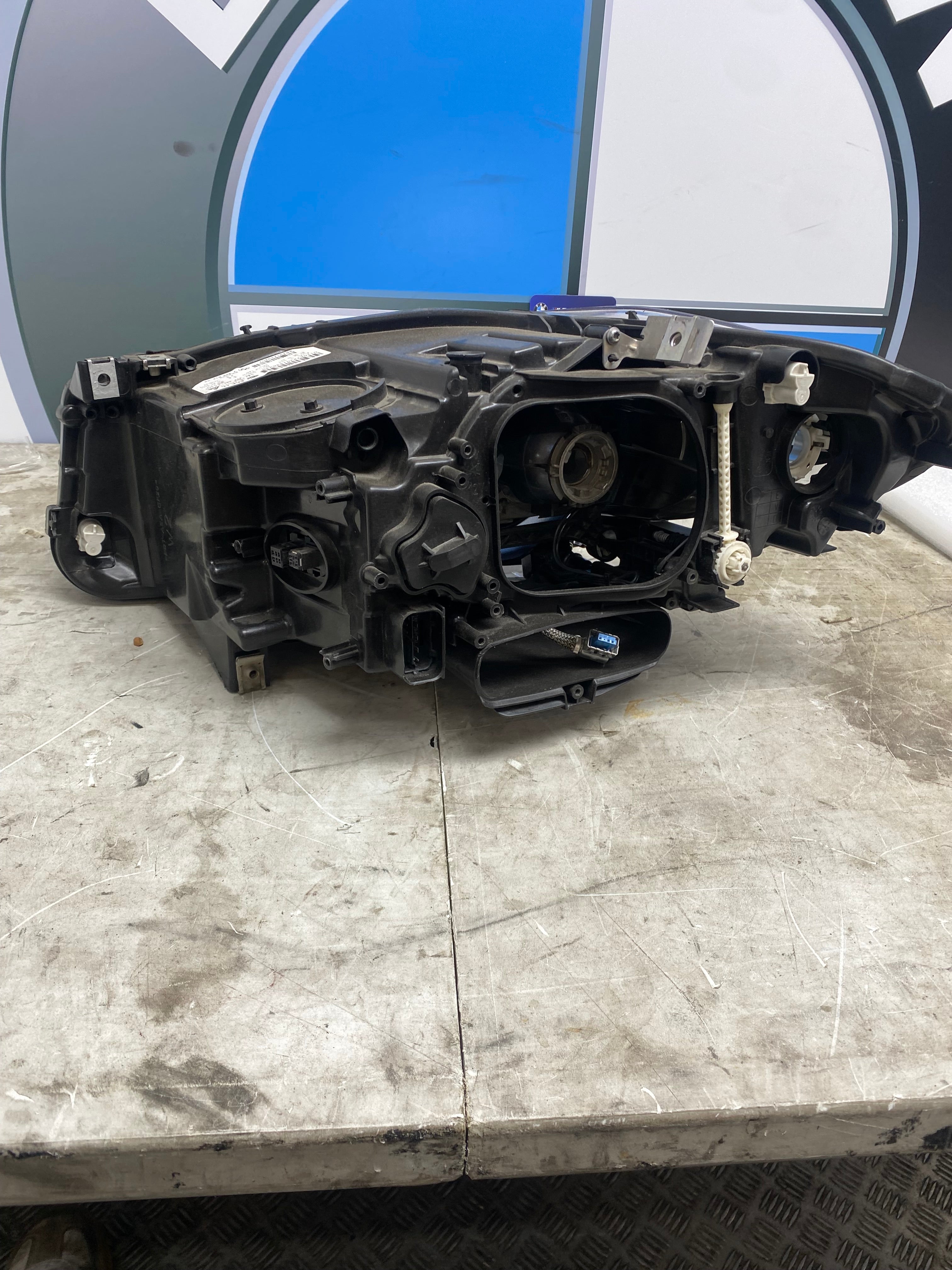 BMW 5 Series F10/F11 Front Driver Side Headlight Bi-Xenon 2013–2017 Facelift