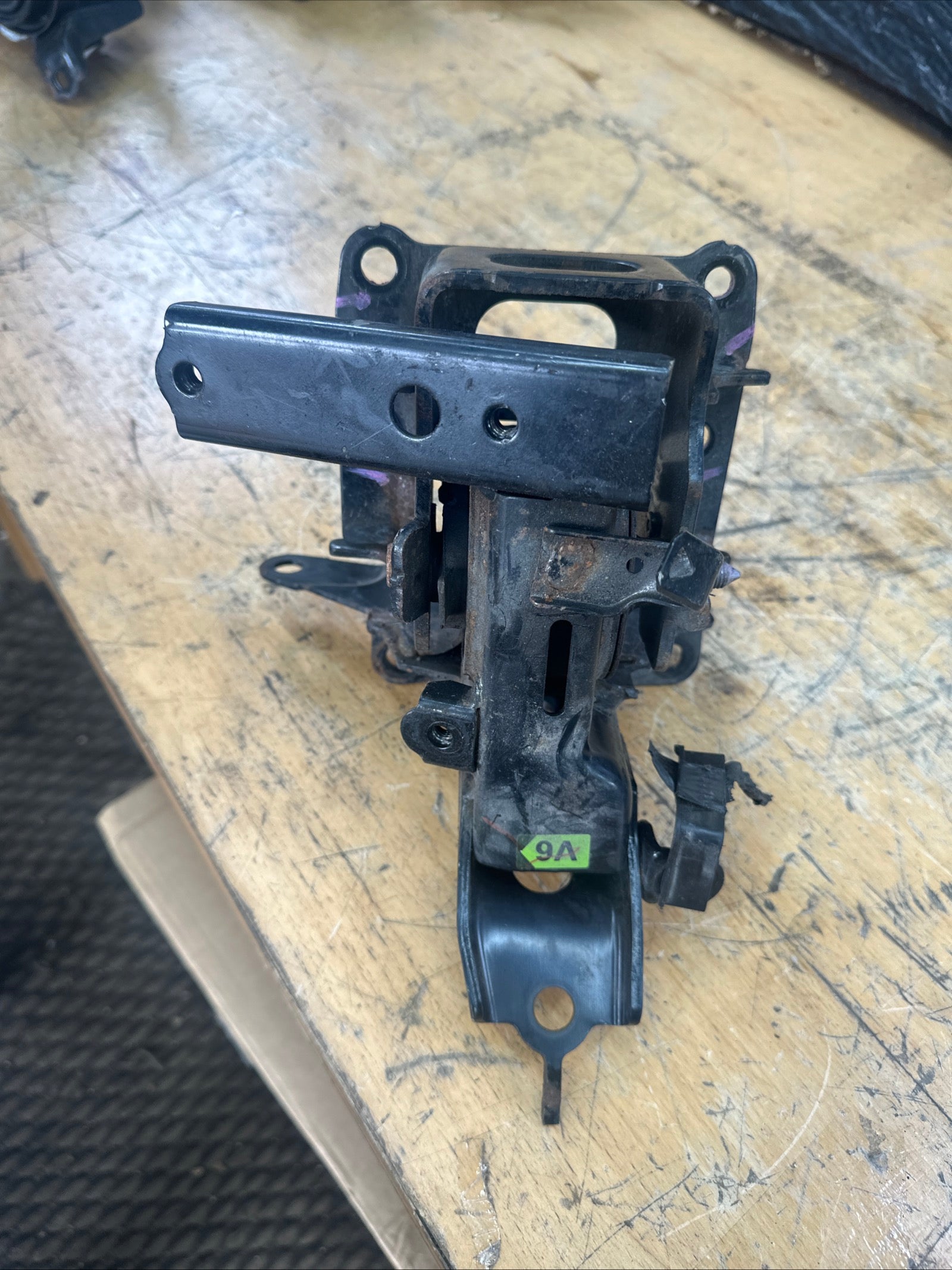 Toyota Yaris 2017 Mk3 Engine Mount NS Left Side Petrol Hybrid V6