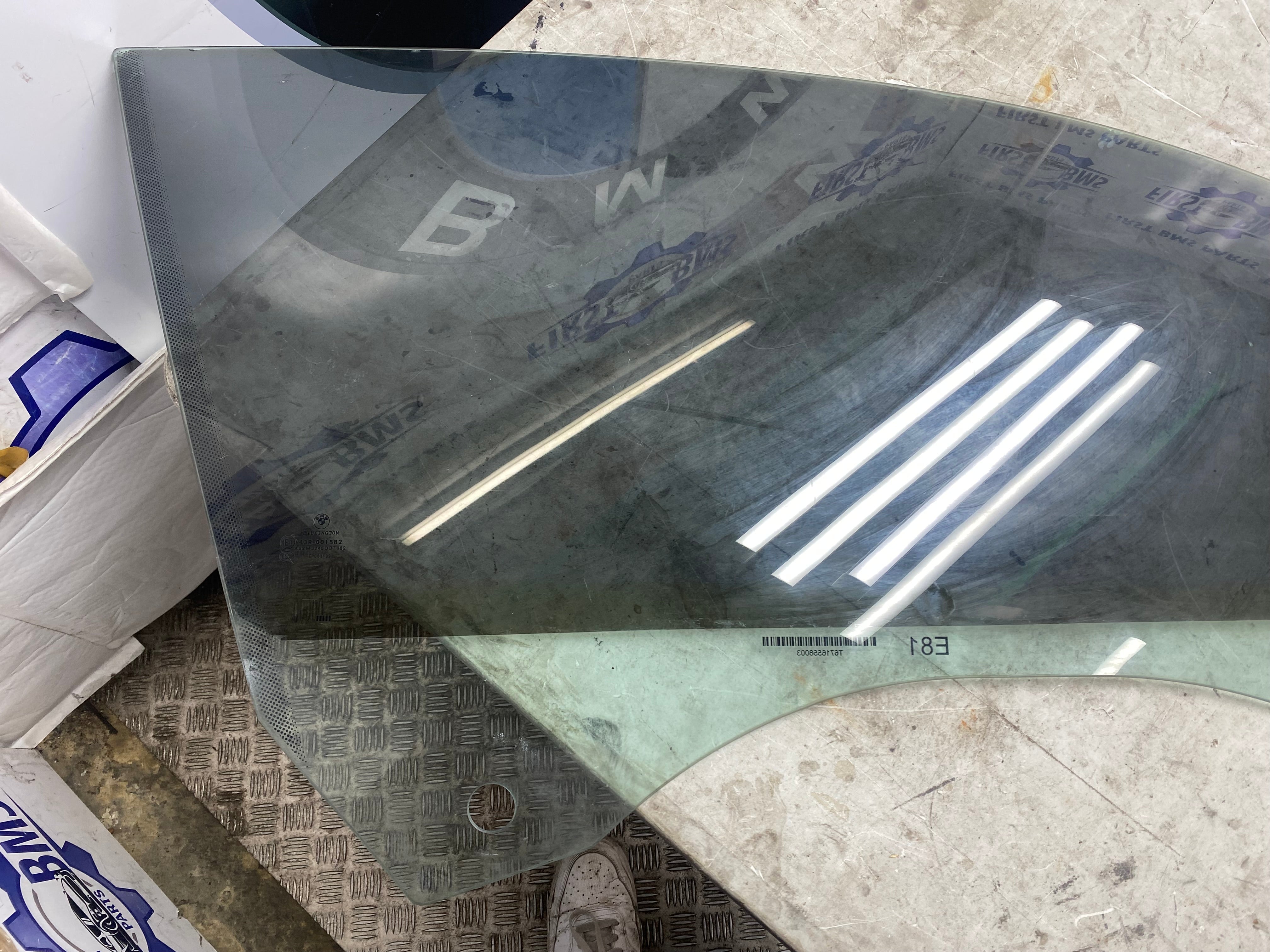 BMW 1 Series E81 Driver Side Door Window Glass – 2007–2012