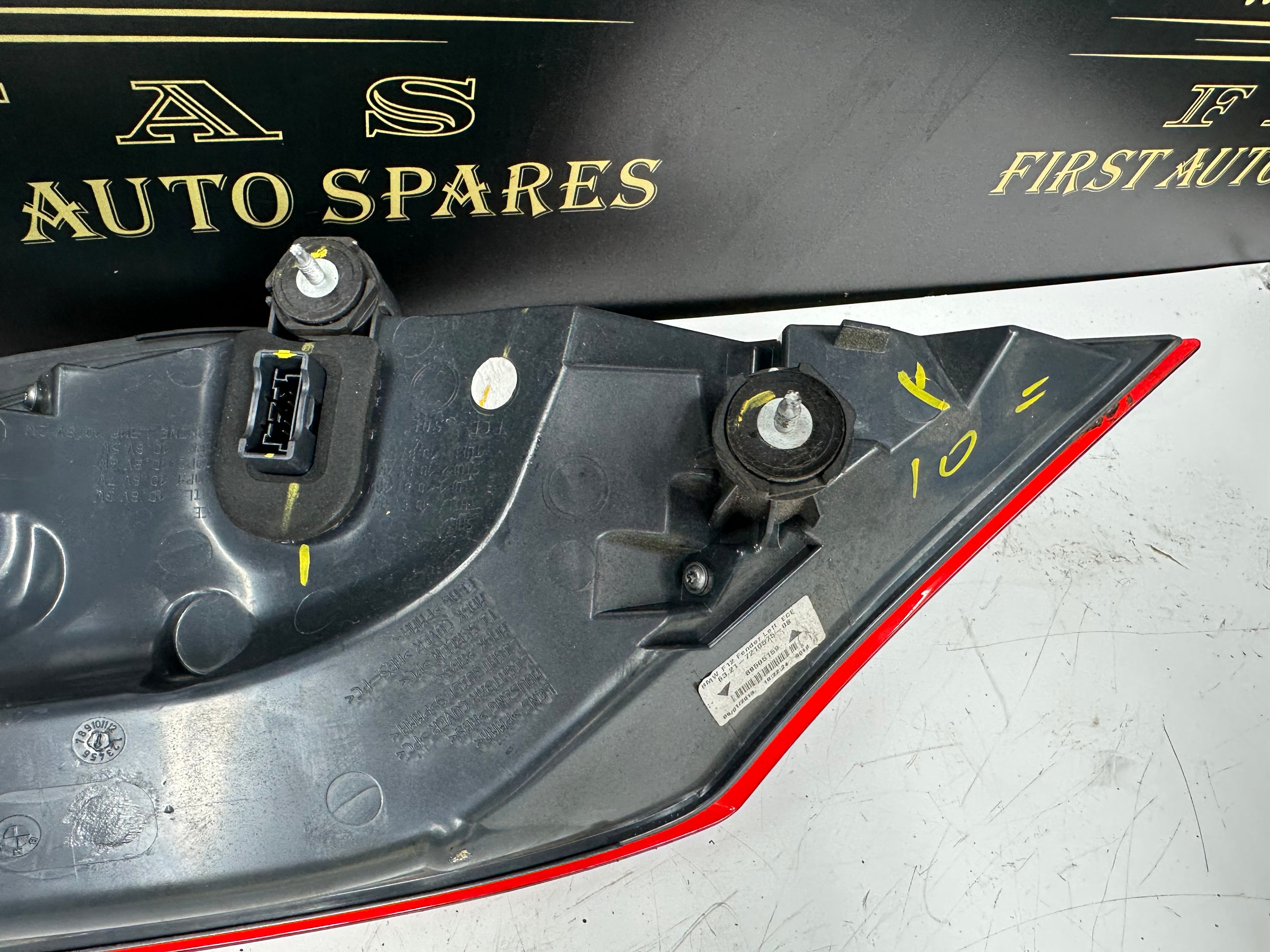 BMW 6 Series F12 2013-2019 Left Rear Tail Light (89505159) (63.21-7210575-08)