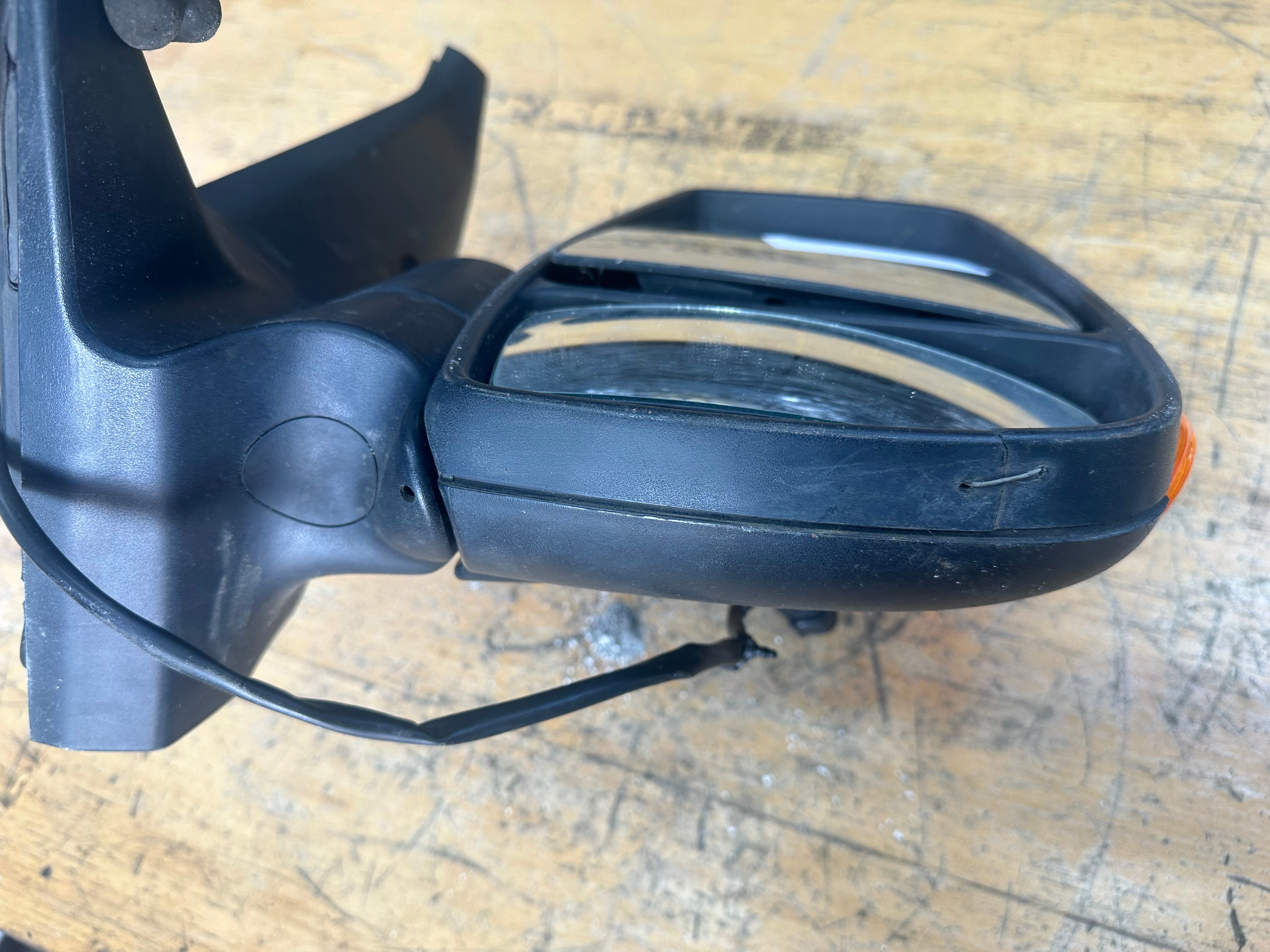 Ford Transit 2021 Mk8 Manual Driver Right Side Wing Mirror (BK31-17682)