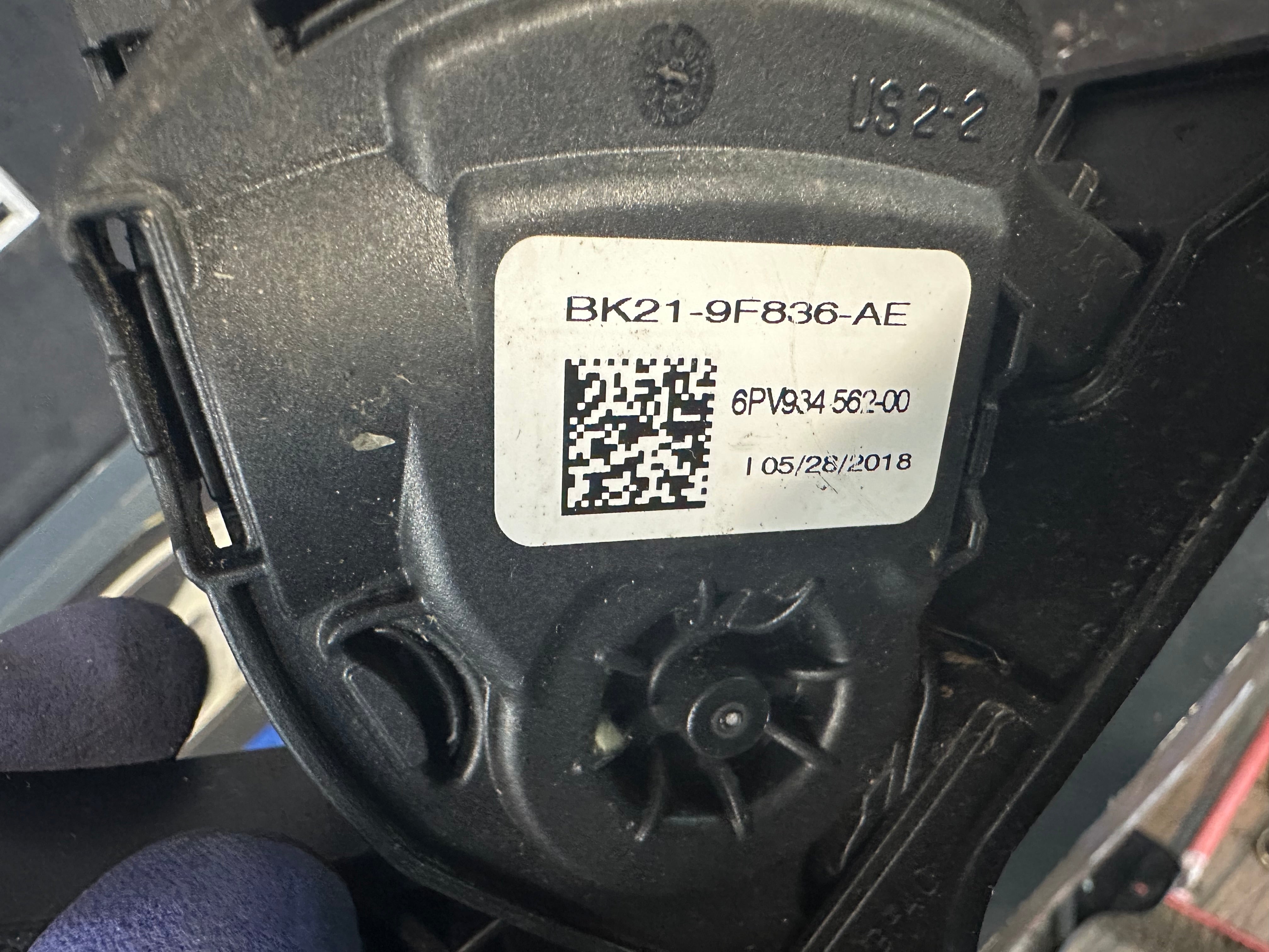 Ford Transit MK4 Accelerator Pedal (BK21-9F836-AE)
