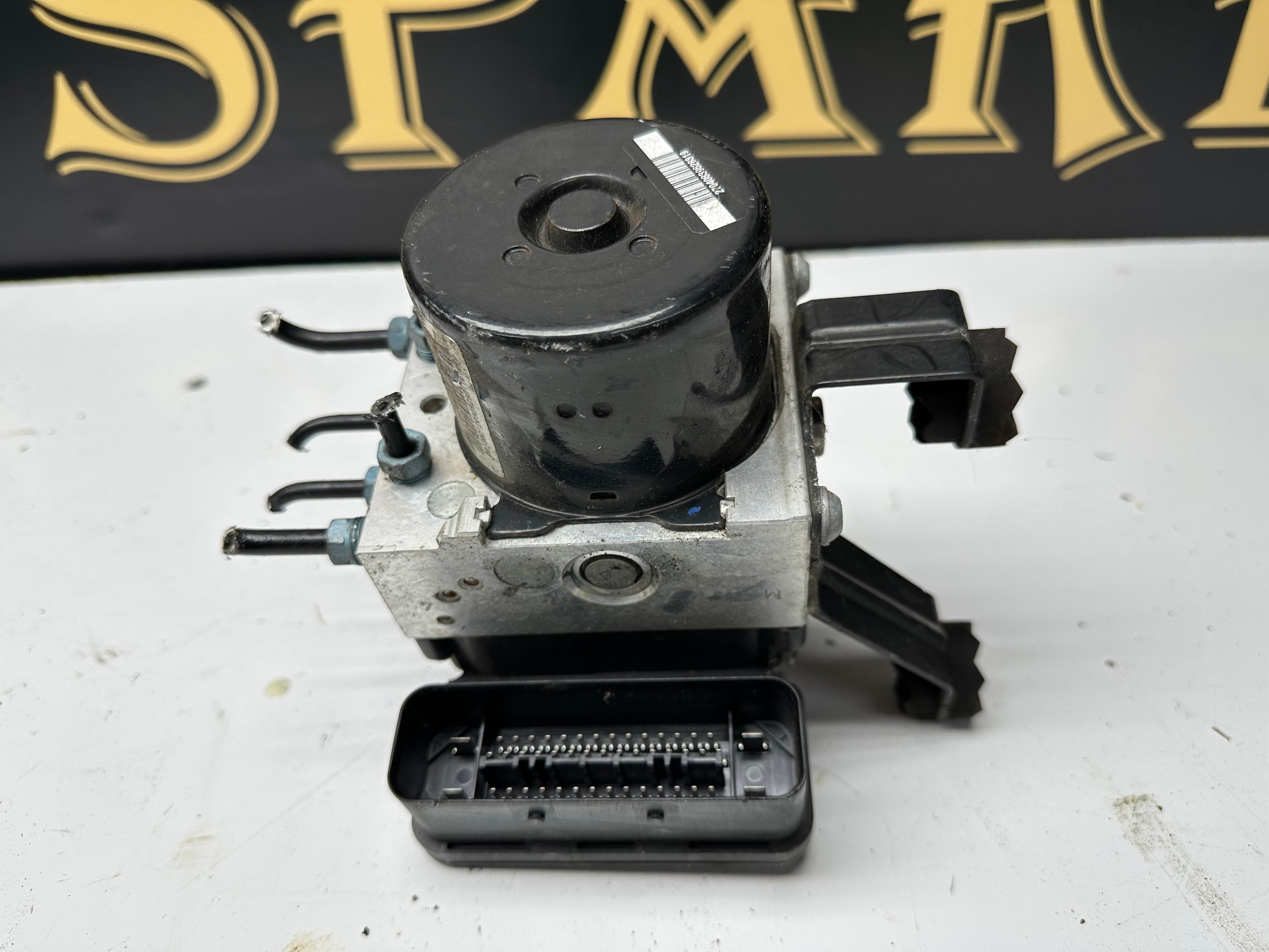 BMW 1 Series ABS Pump (3451-6791718-02) (6791719) (10.0962-0821.3)