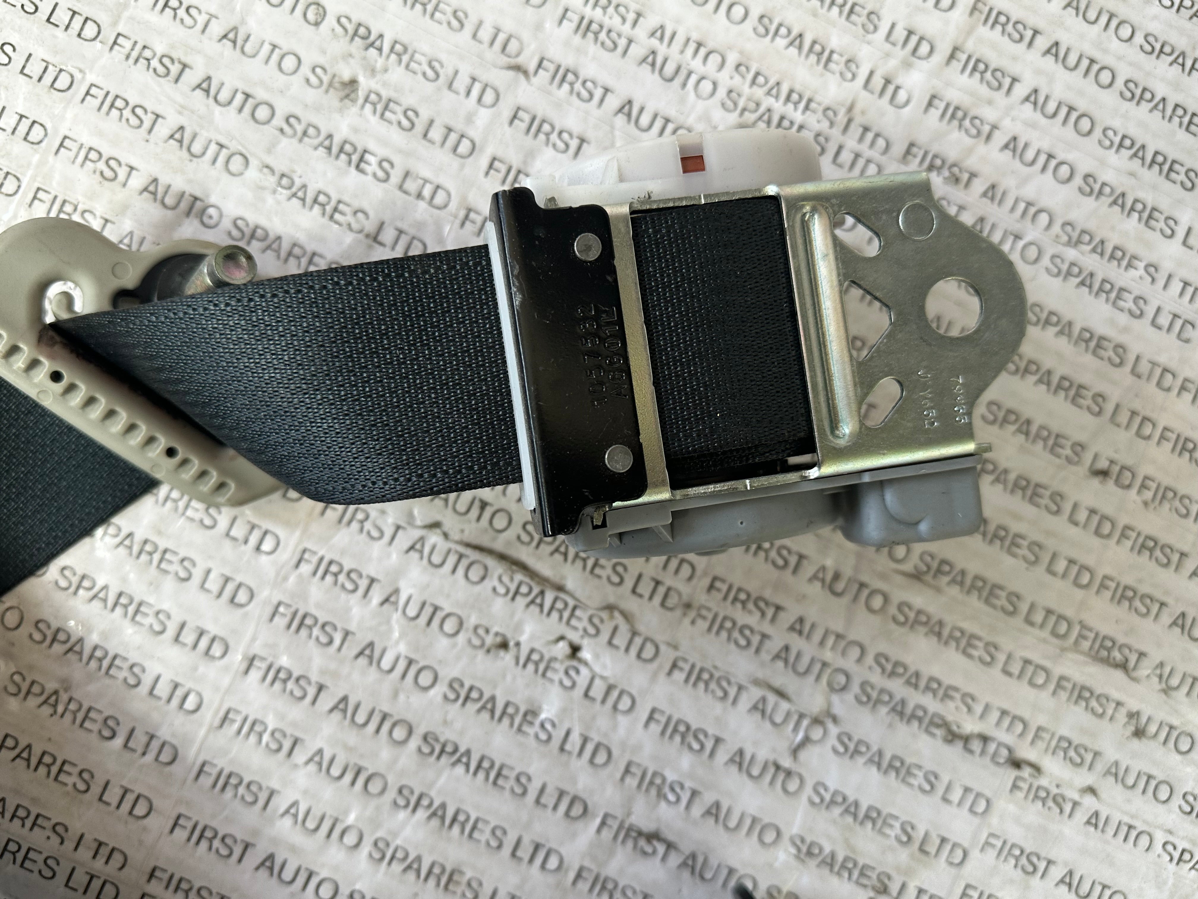 Nissan Note 2016 Seat Belt