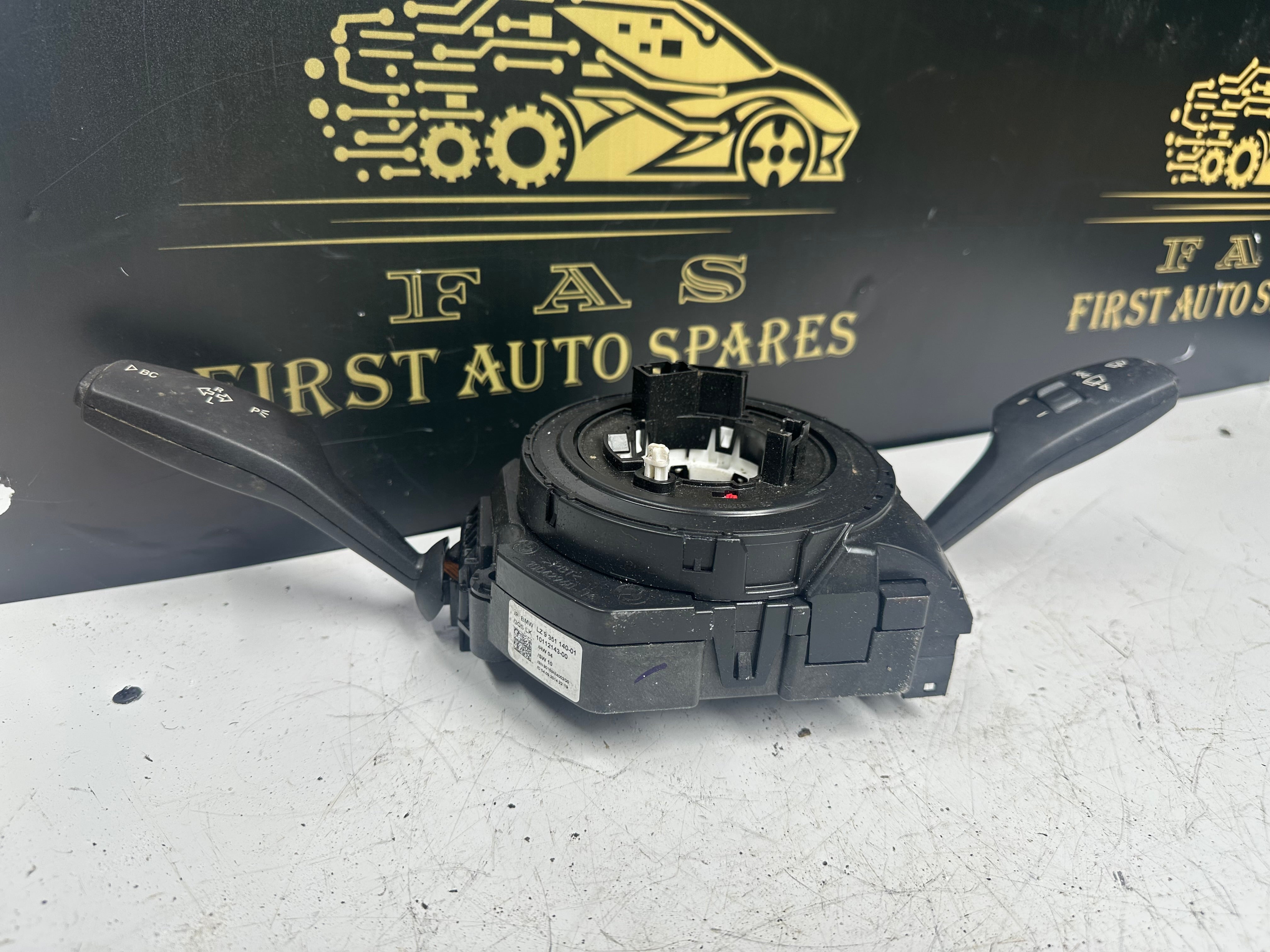BMW 3 Series F30 320d Squib / Wiper Stalk Switch (9351140-01) (10112143-00)
