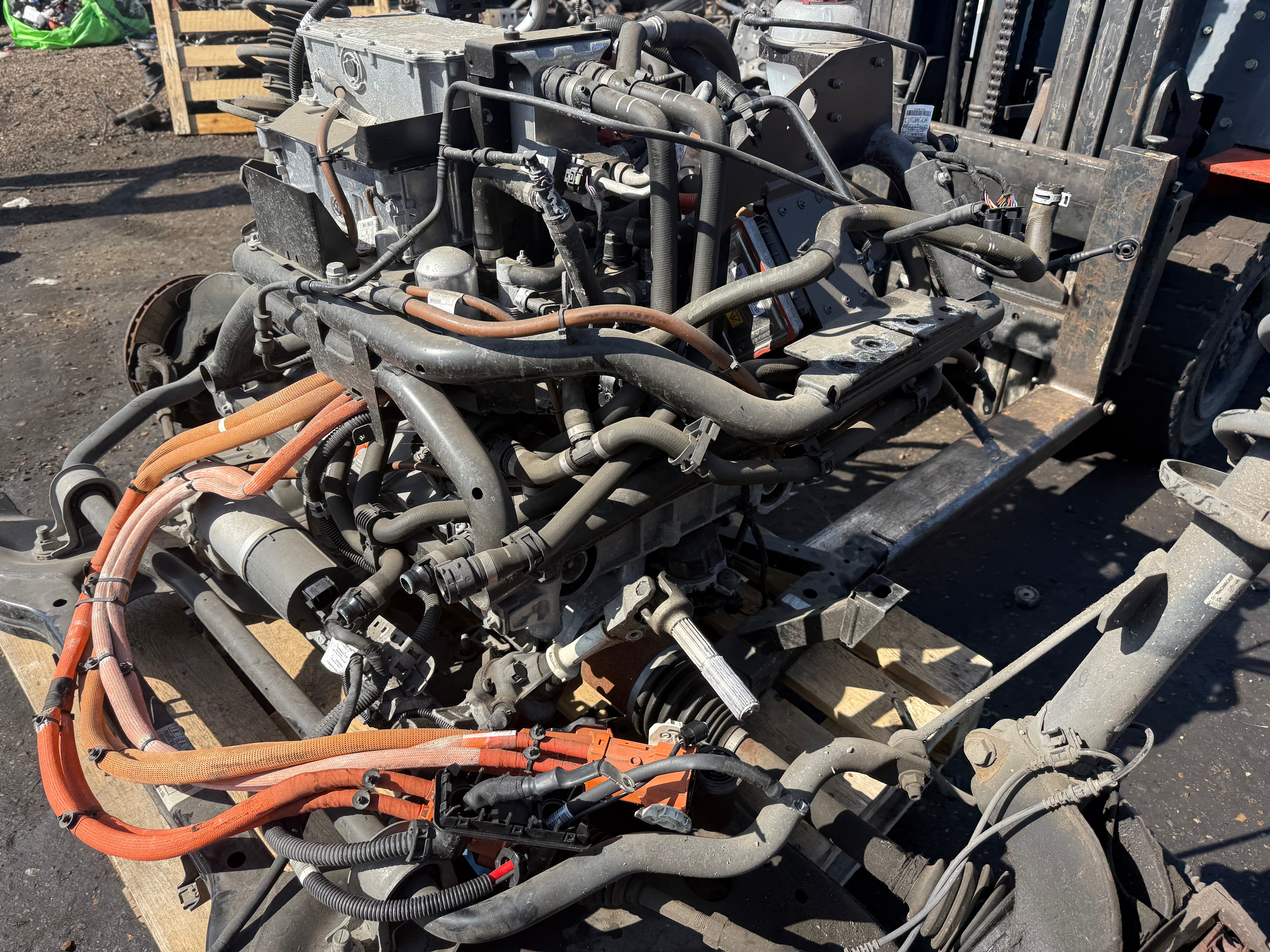 Mercedes Sprinter MK3 (W907) Front Electric Motor