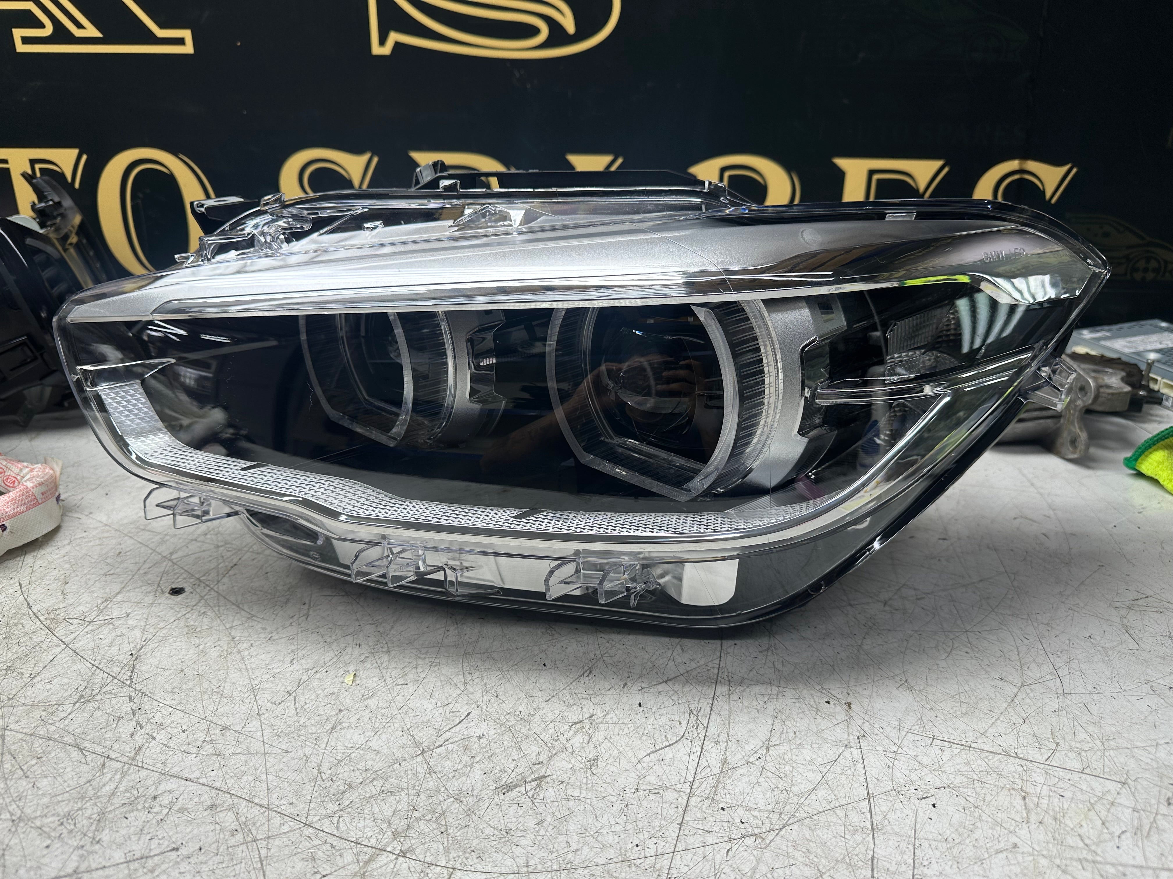 BMW 1 Series F20 LCI M Sport Pair LED Headlights 7414143-05 – 2015–2019