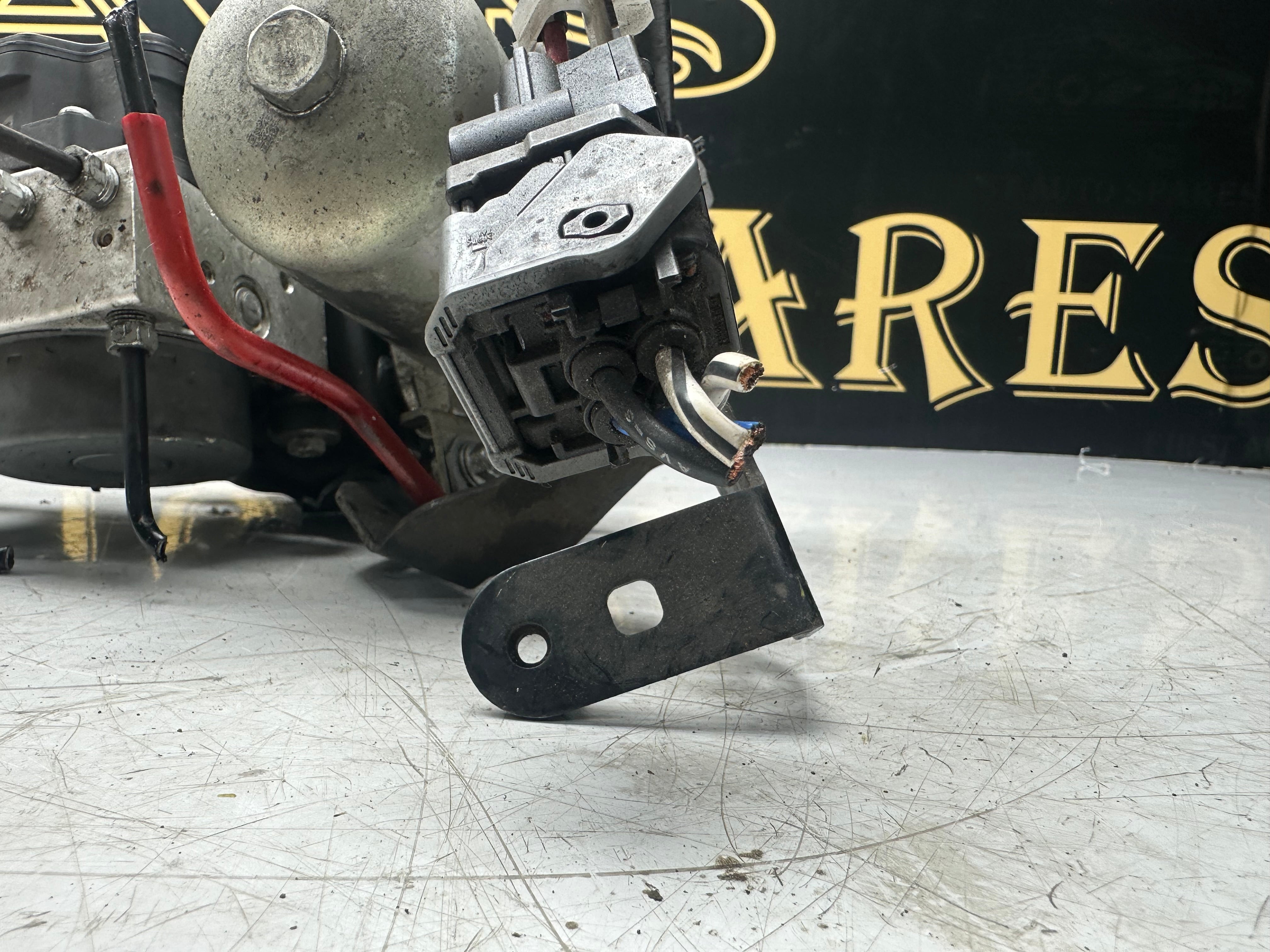 Toyota Prius 2016–2021 Hybrid Brake Booster Pump ABS Pump & Module (44510-47070)