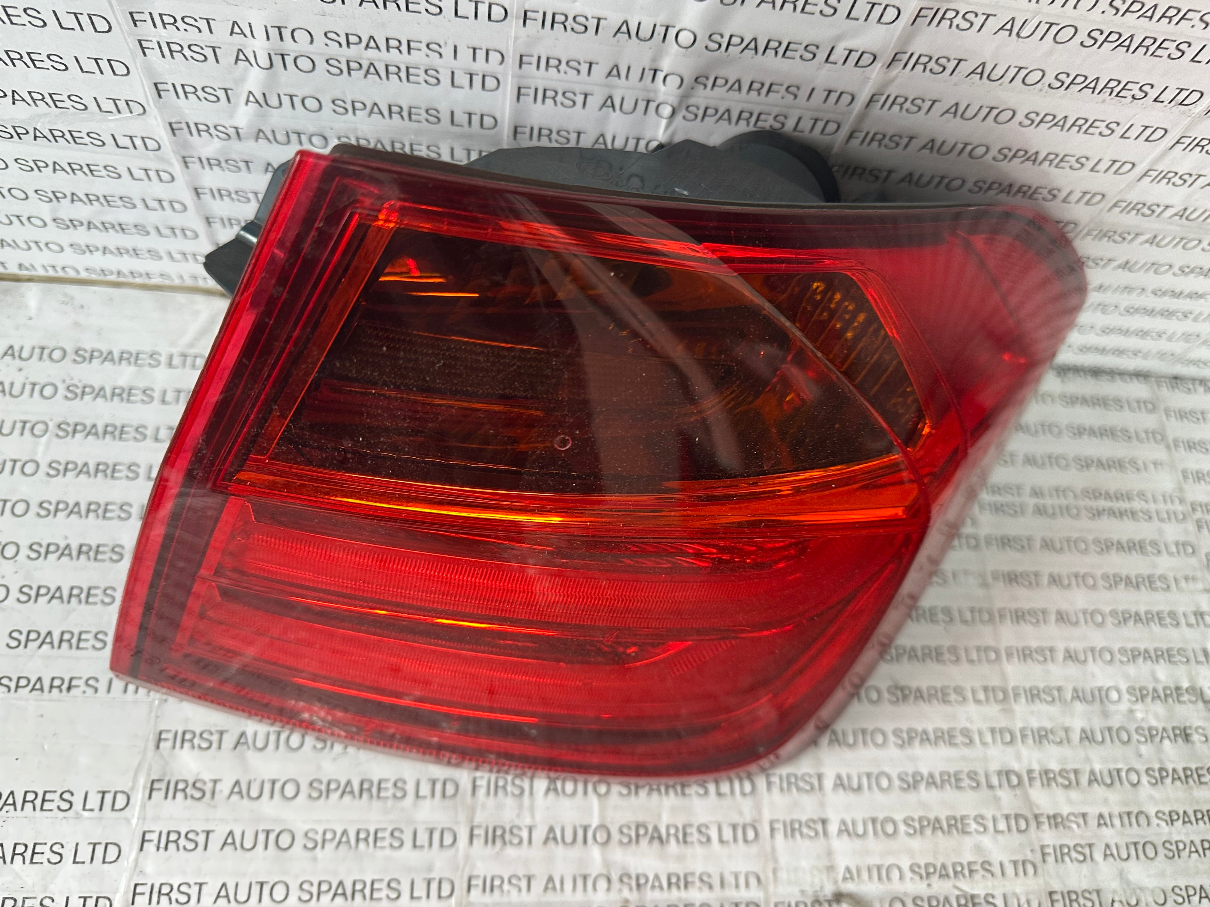 BMW 3 Series F30 F80 M3 Right Rear Tail Light (63217372784-02)