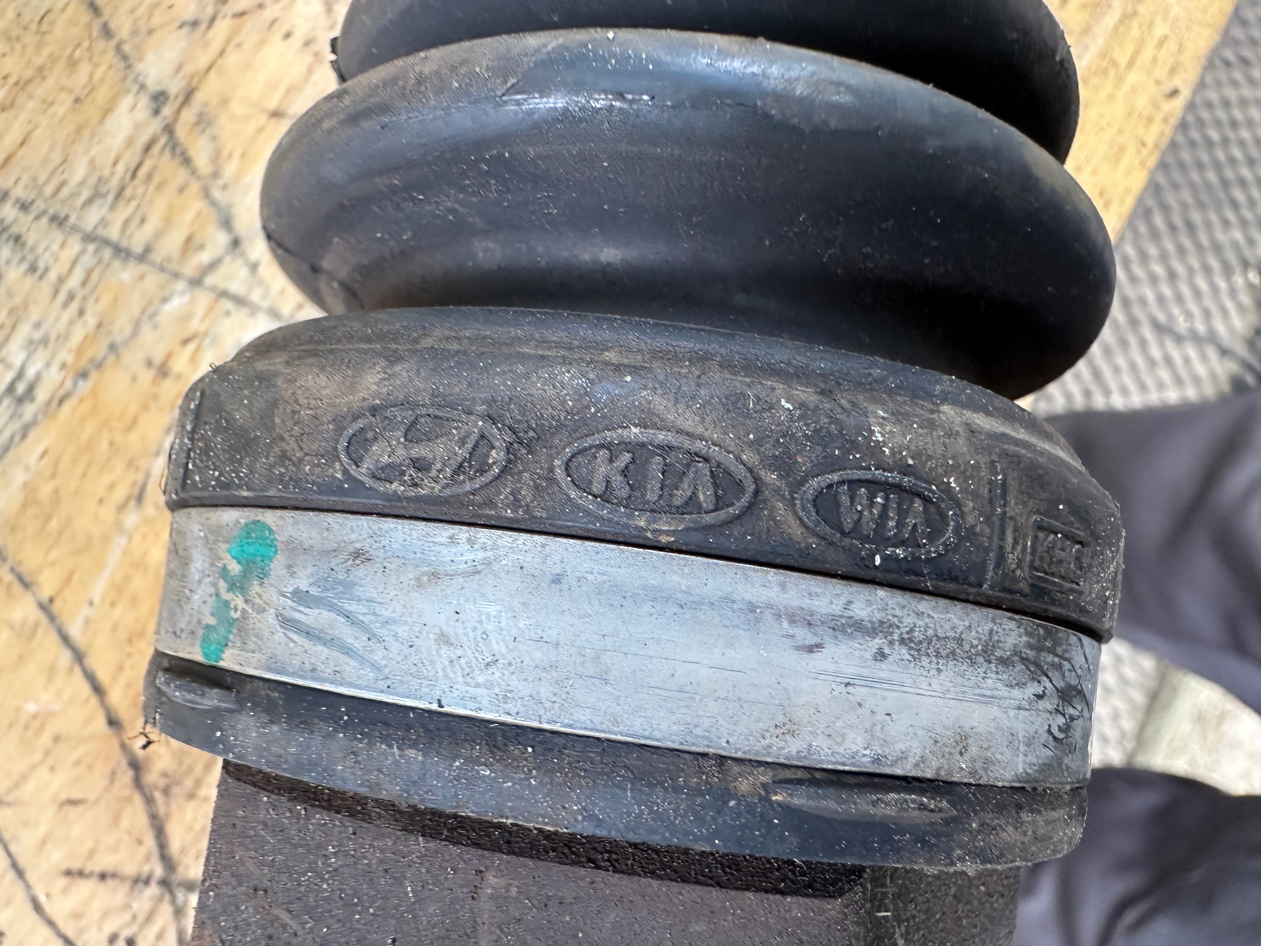 Hyundai i10 Front Left Passenger Side N/S/F Driveshaft (7155-029)