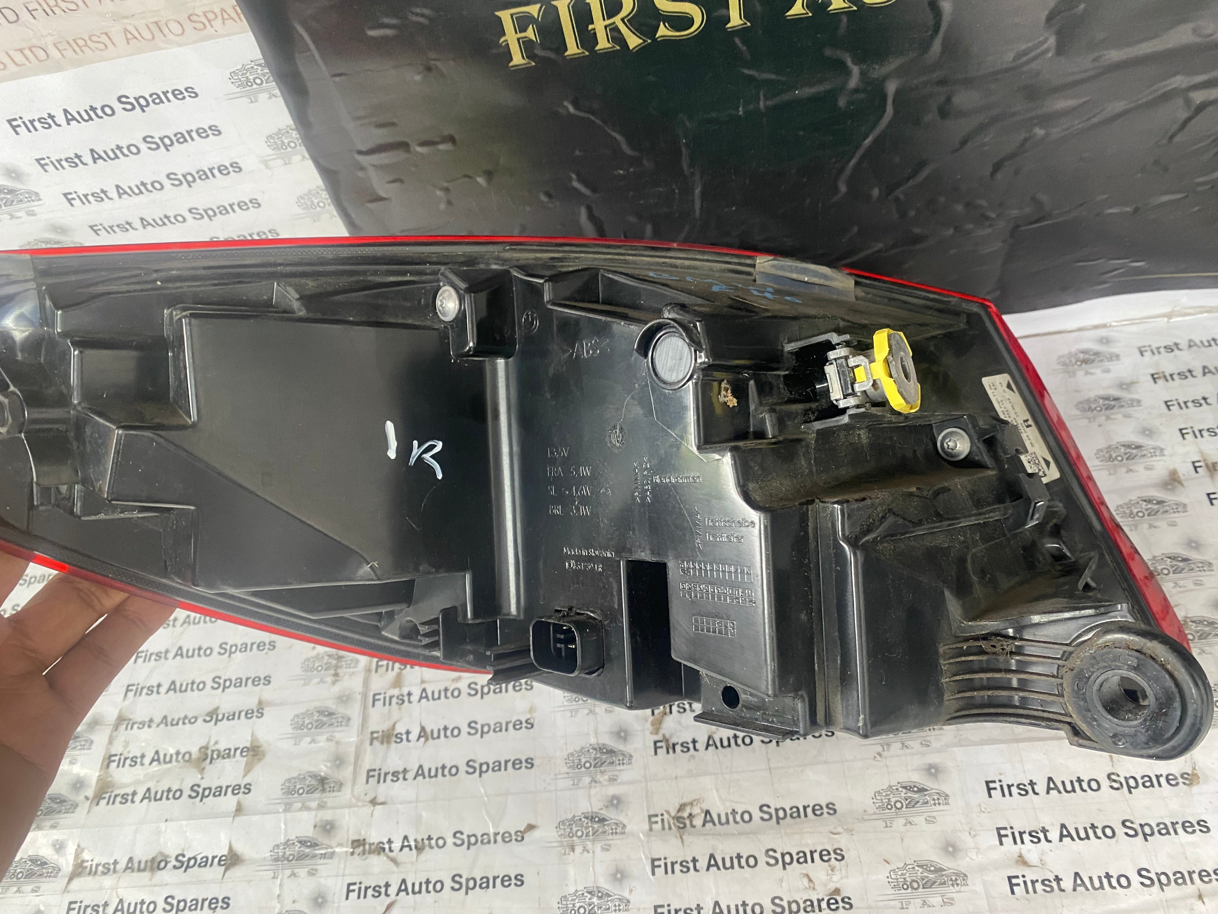 BMW 1 Series 2019–2023 F40 O/S/R Right Driver’s Rear Tail Light (7450644)
